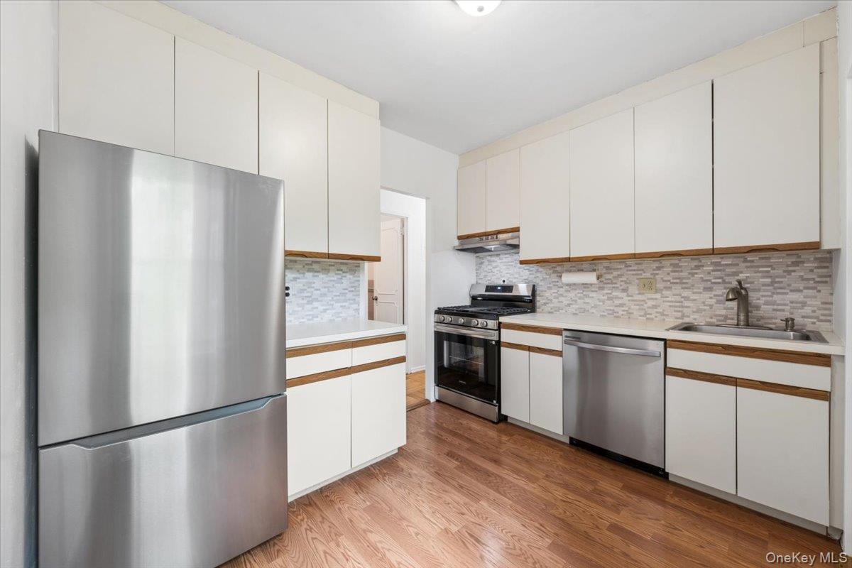 281 Garth Road Unit: #C2H