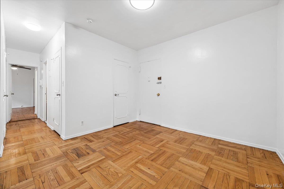 281 Garth Road Unit: #C2H