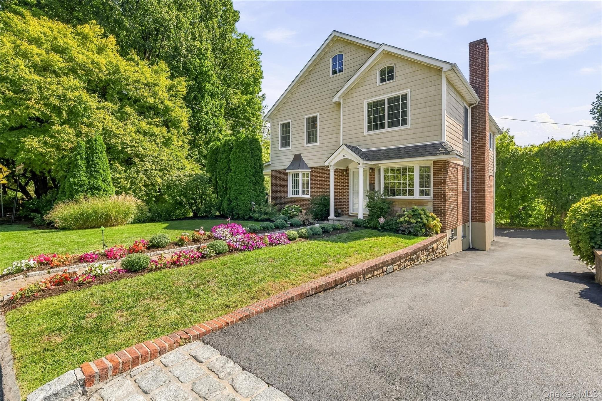 87 Bolton Avenue