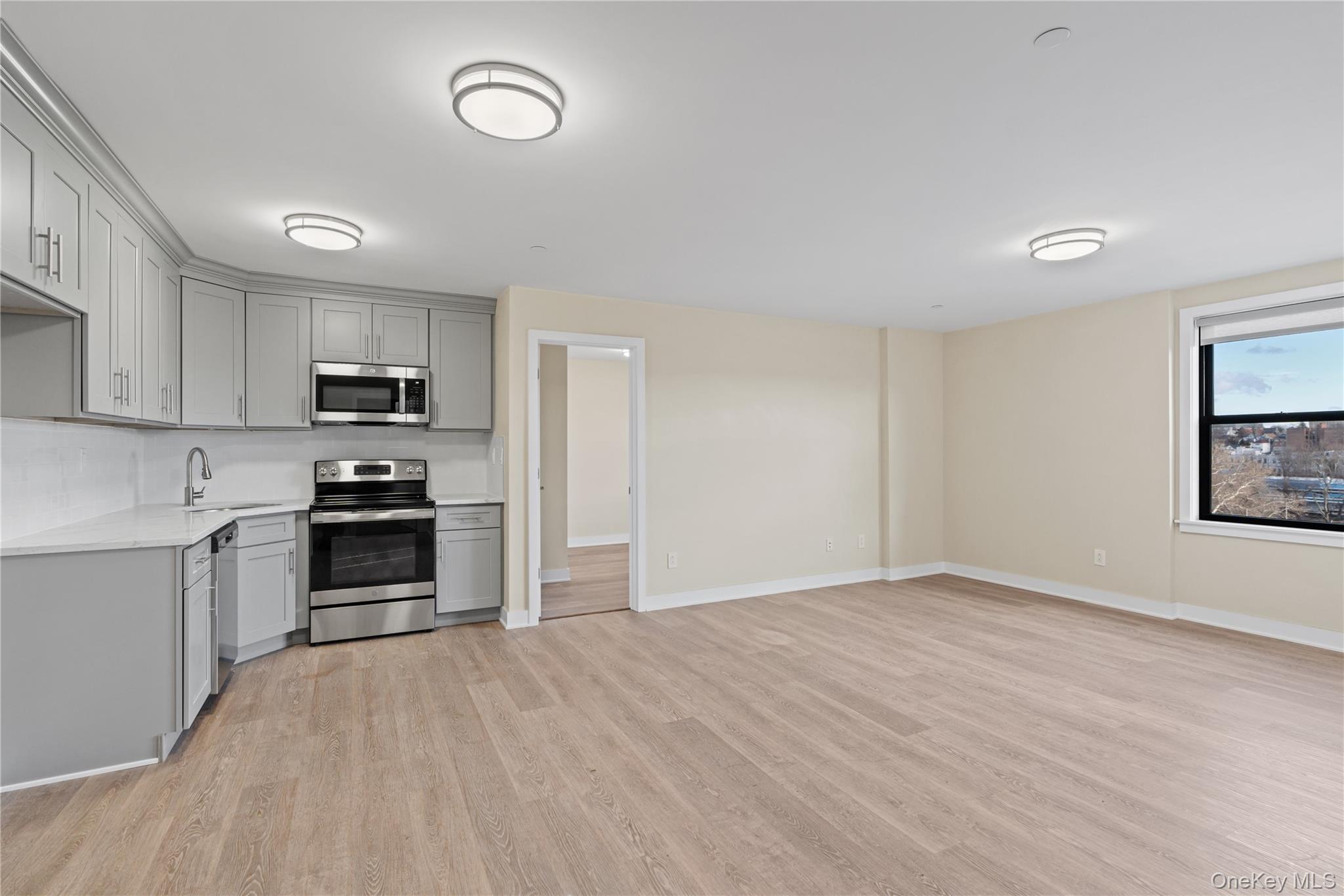 135 Wakefield Avenue Unit: 204