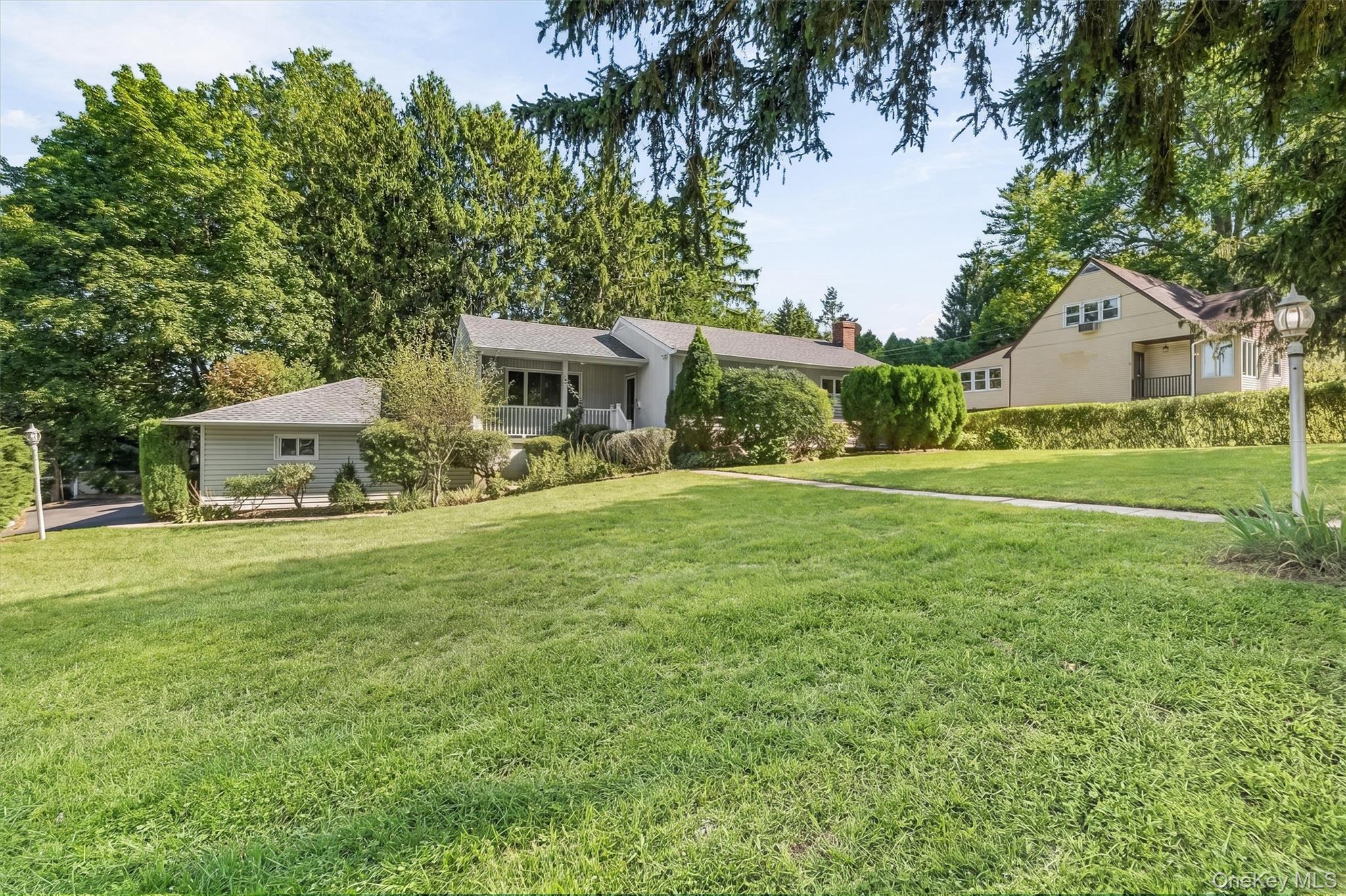 1 Tudor Place