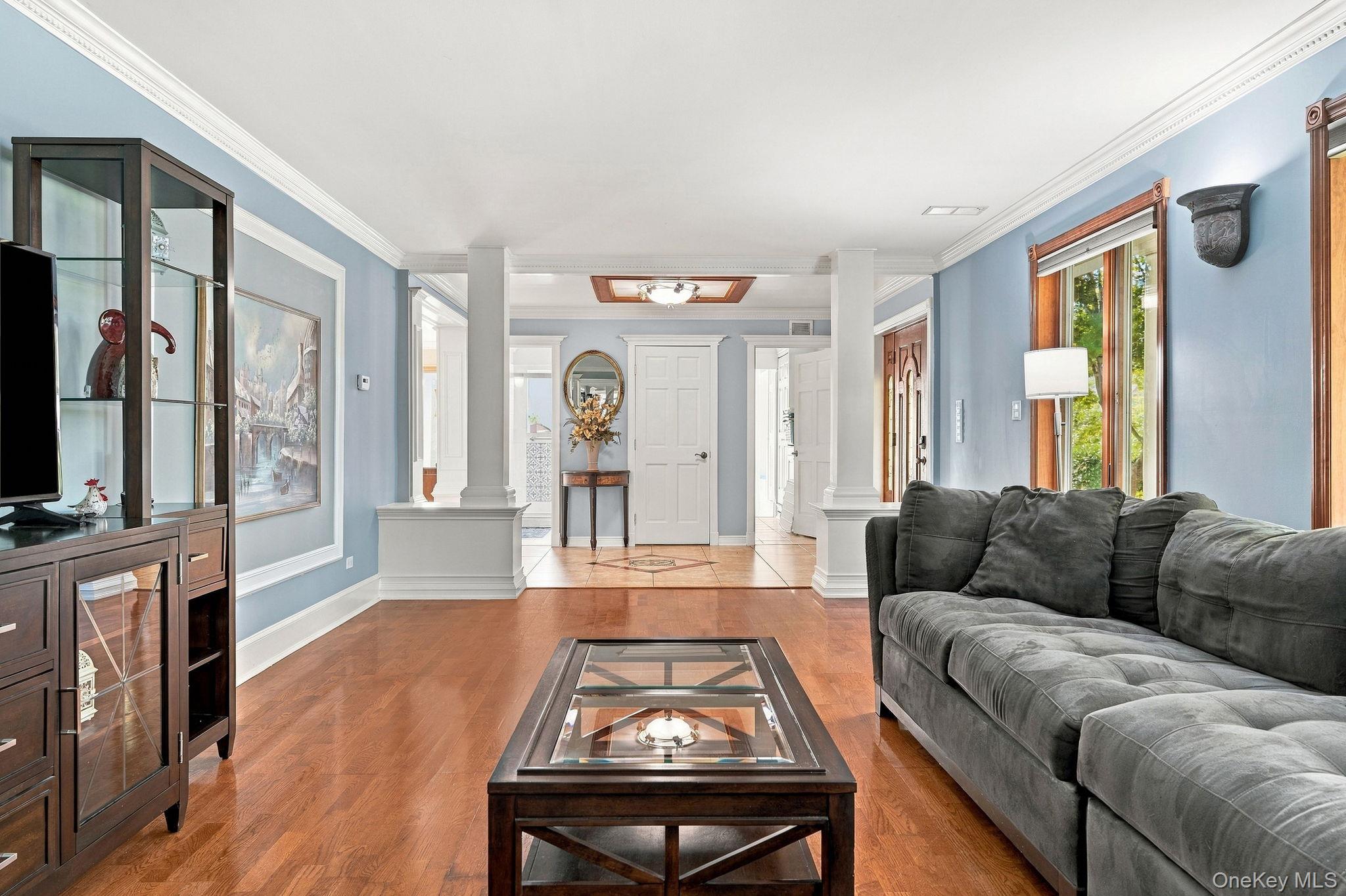 611 Knollwood Road