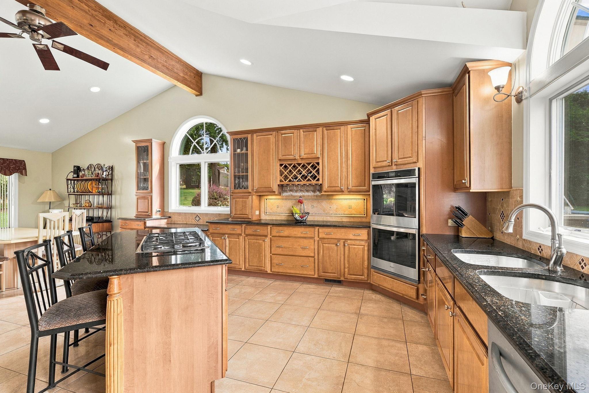 611 Knollwood Road