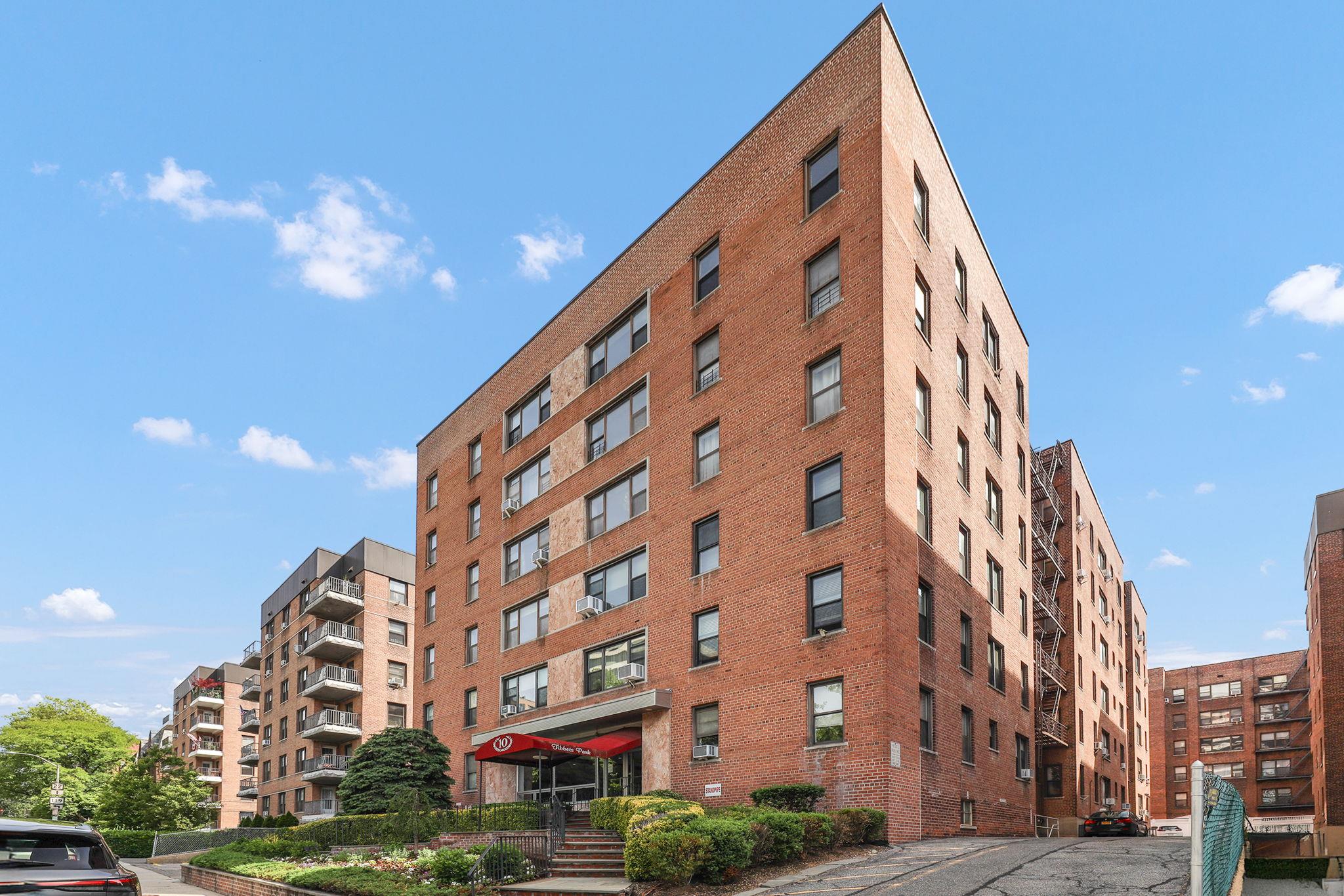10 North Broadway Unit: 3H