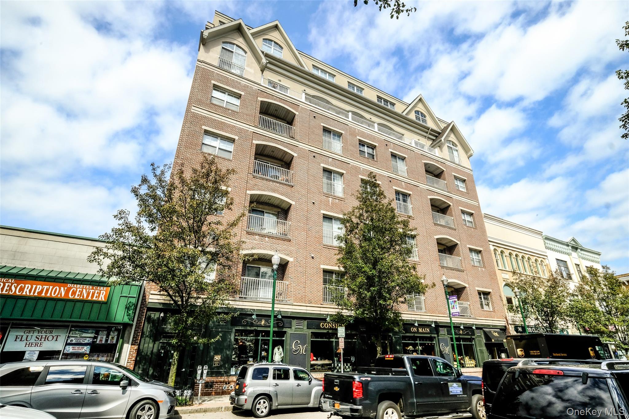 543 Main Street Unit: 201