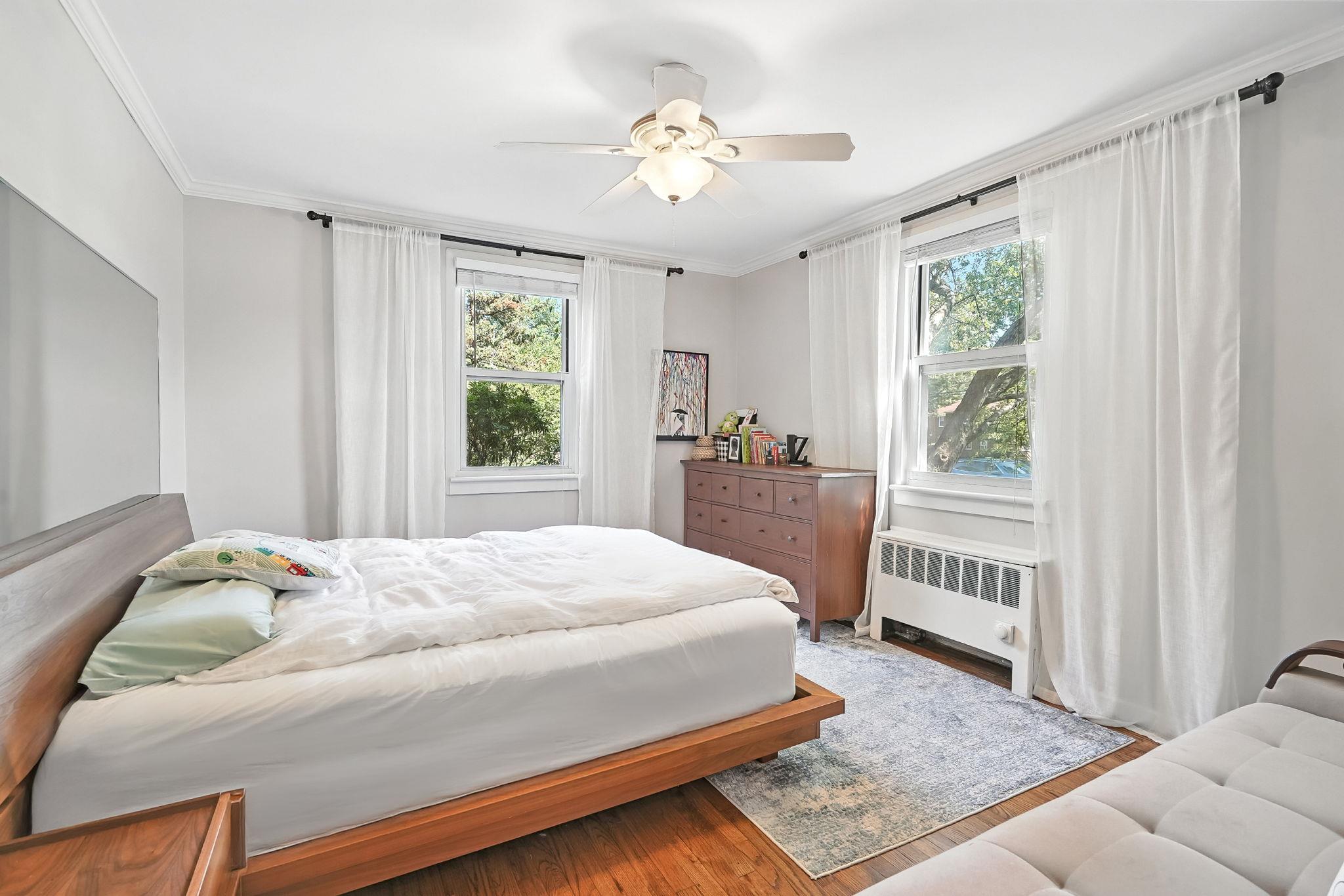 3 Bryant Crescent Unit: 1B