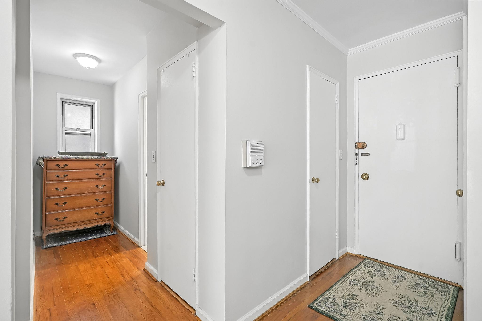611 Palmer Road Unit: 3S