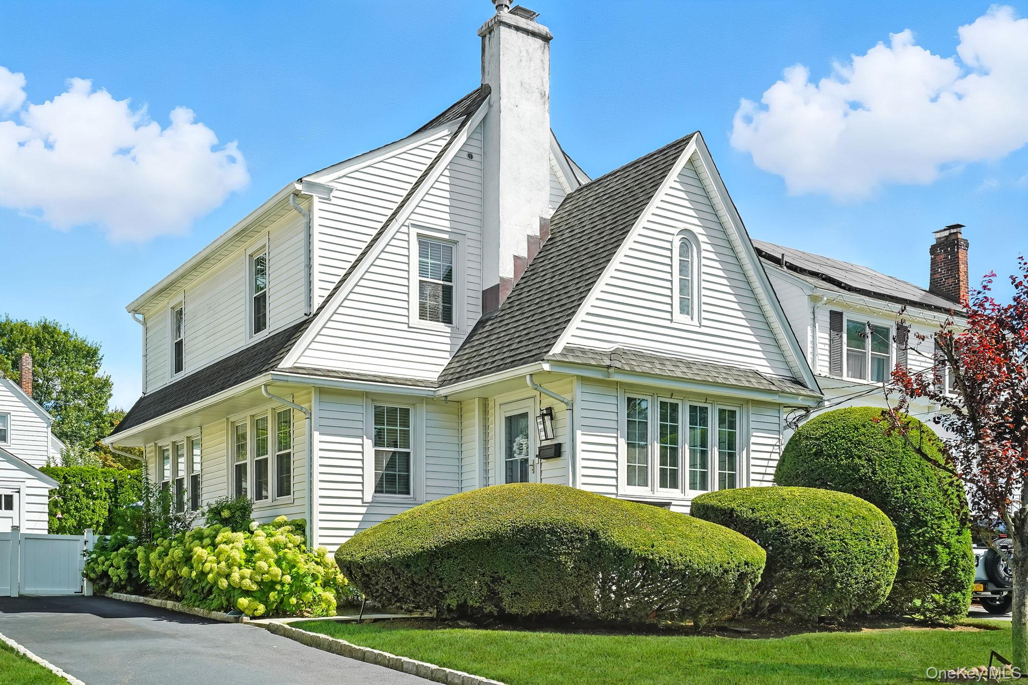 75 Smith Avenue