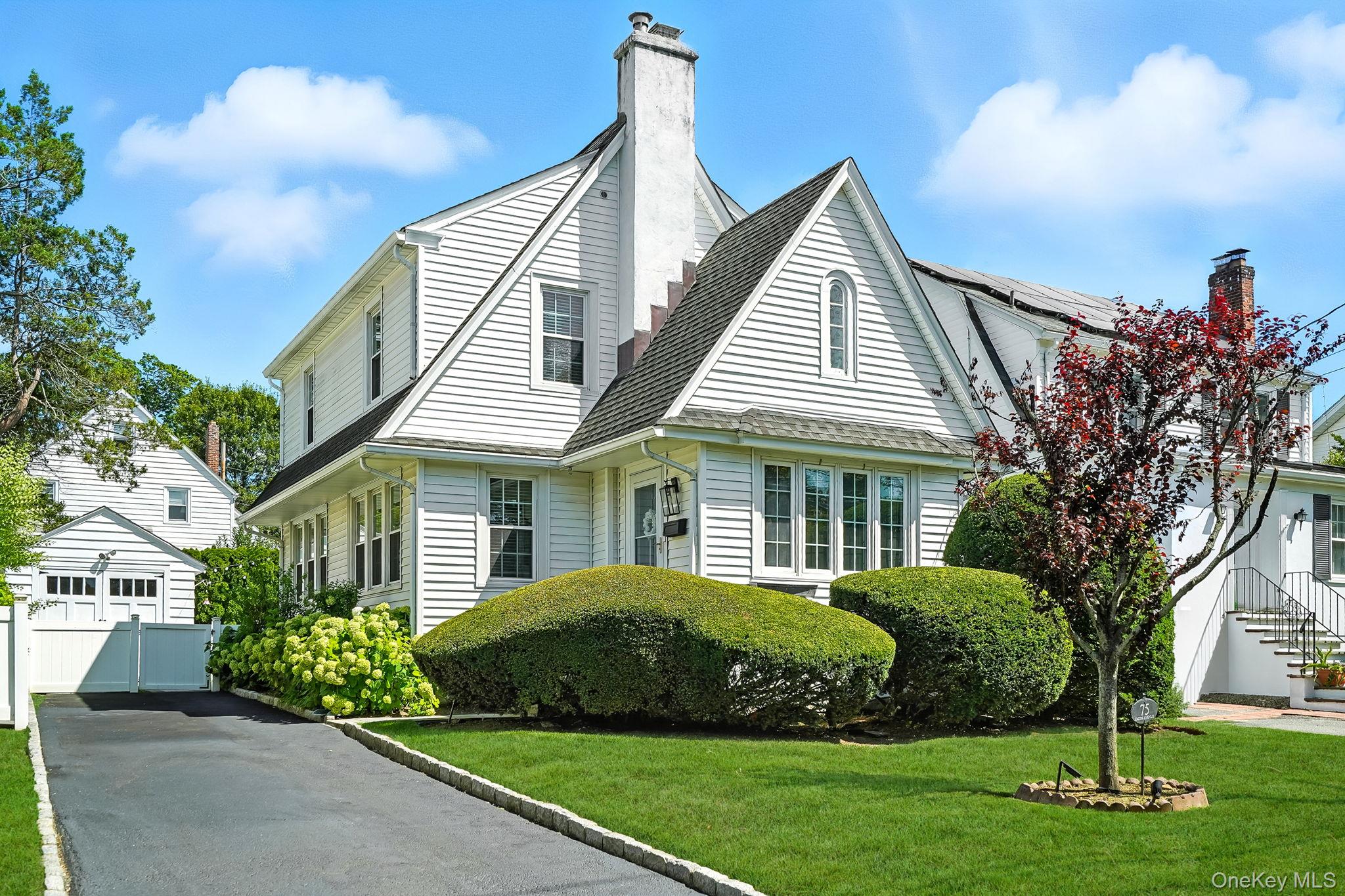 75 Smith Avenue