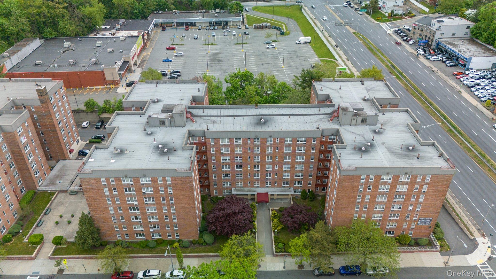 2 Sadore Lane Unit: 1K