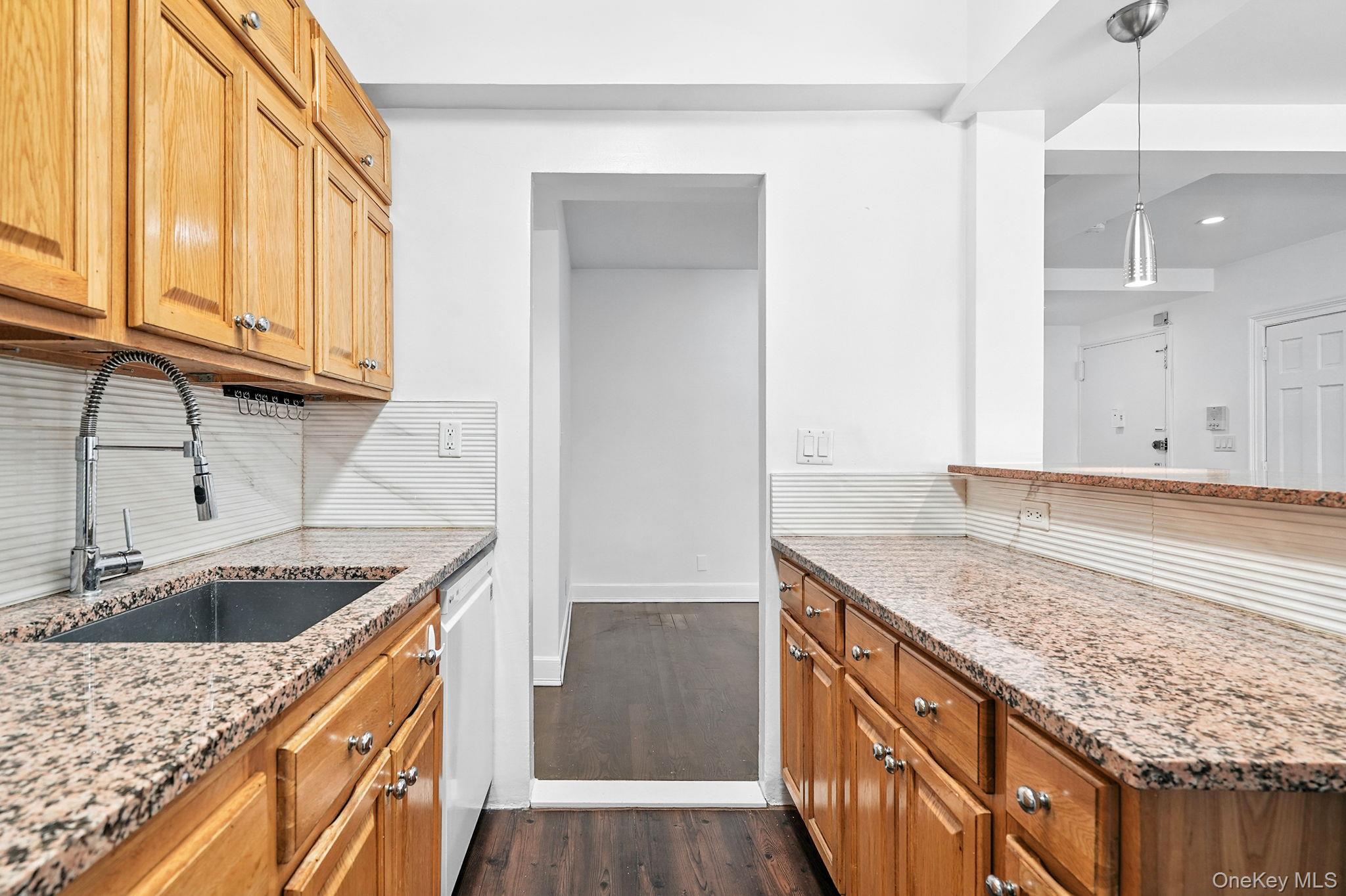 2 Sadore Lane Unit: 1K