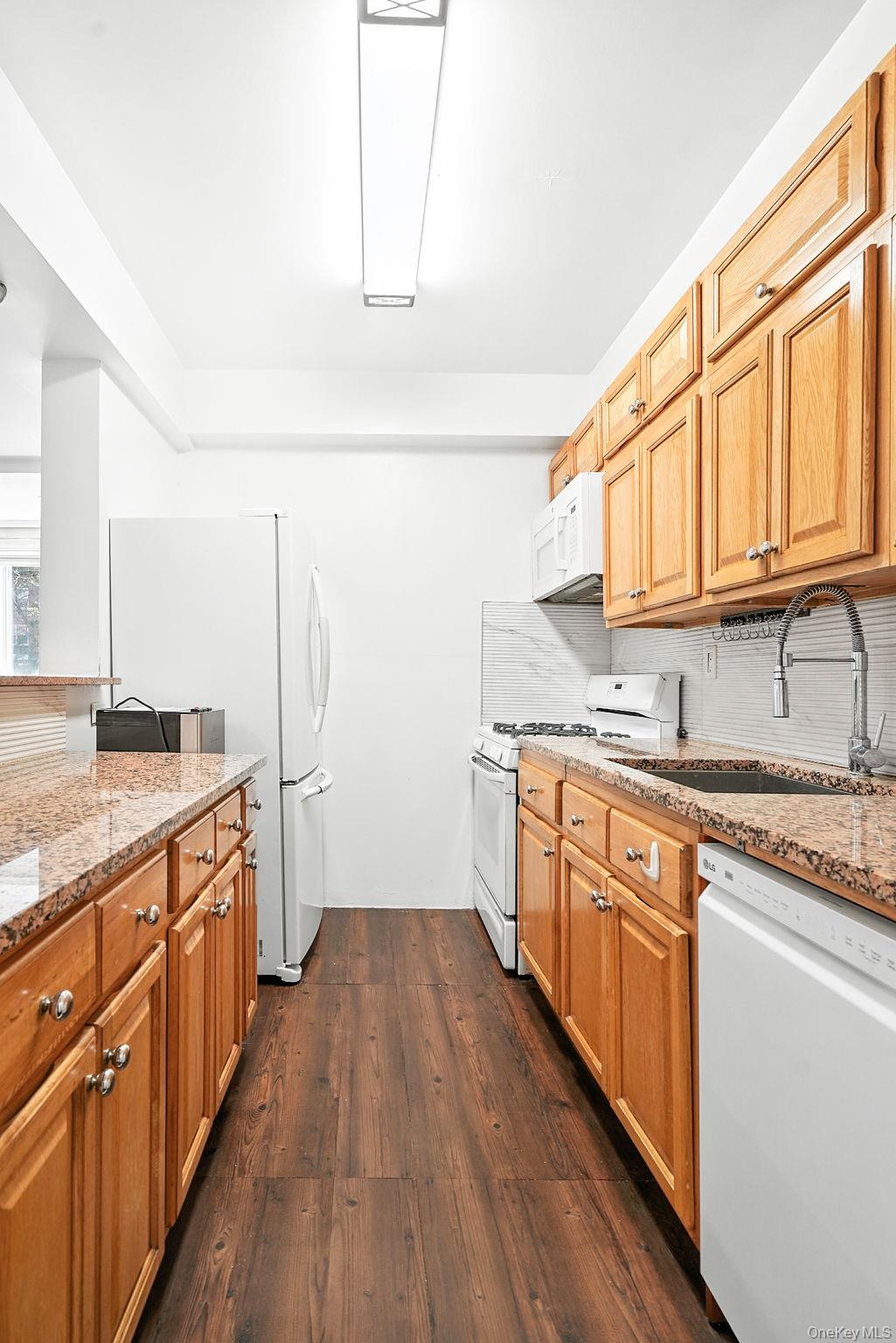2 Sadore Lane Unit: 1K