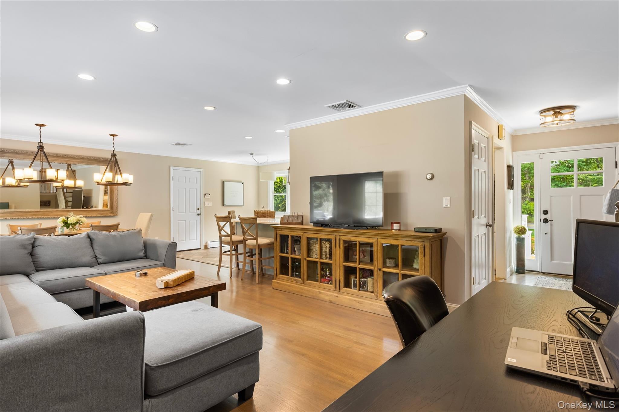 116 Rolling Hills Road