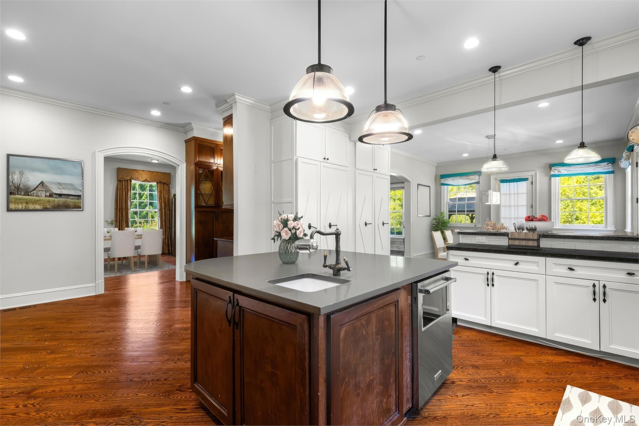 2 Heathcote Drive
