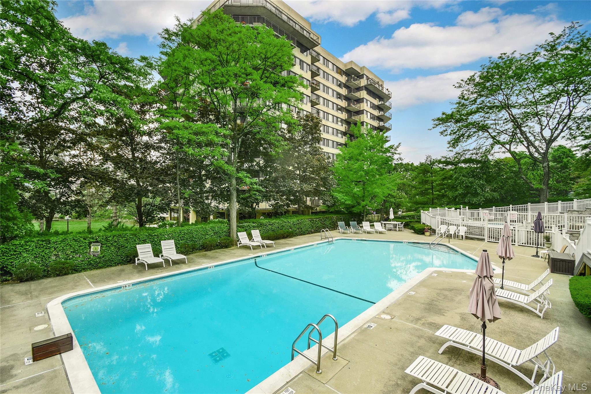 21 Hillside Terrace Unit: G