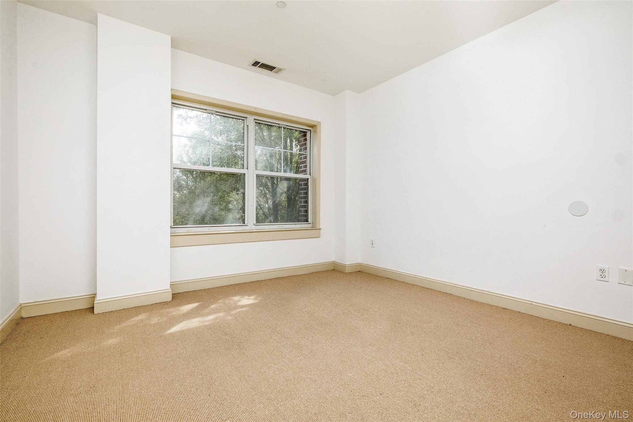 543 Main Street Unit: 402