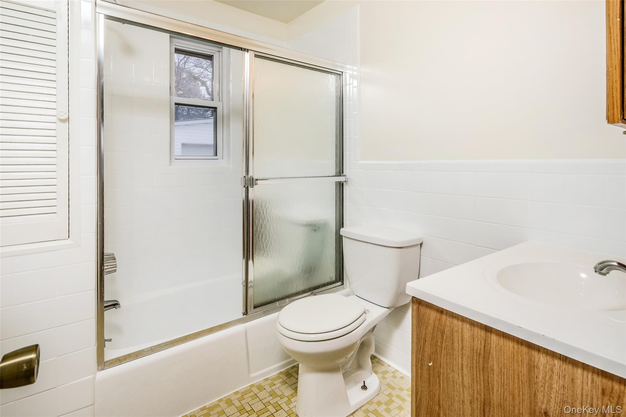 721 River Street Unit: 1