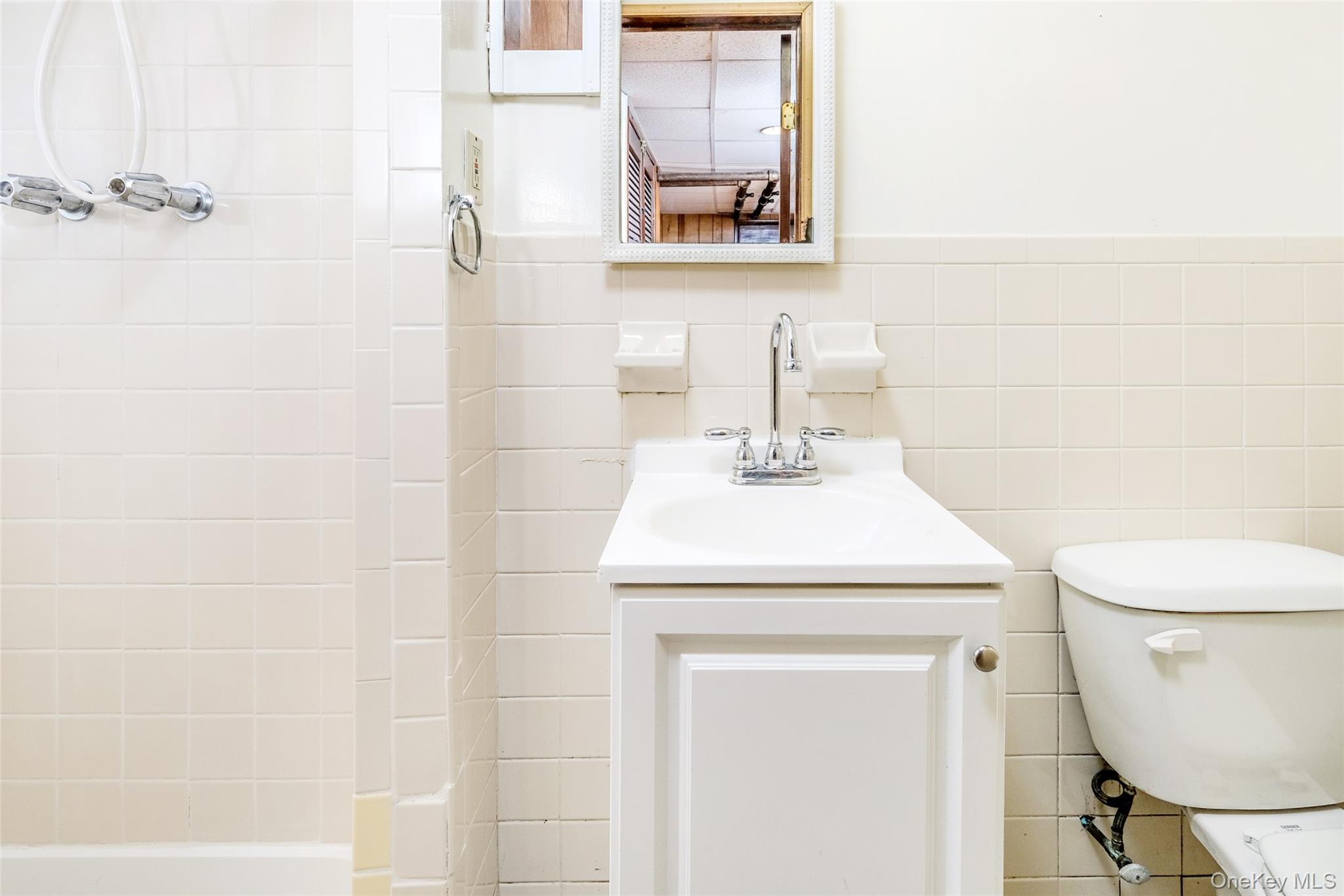 721 River Street Unit: 1