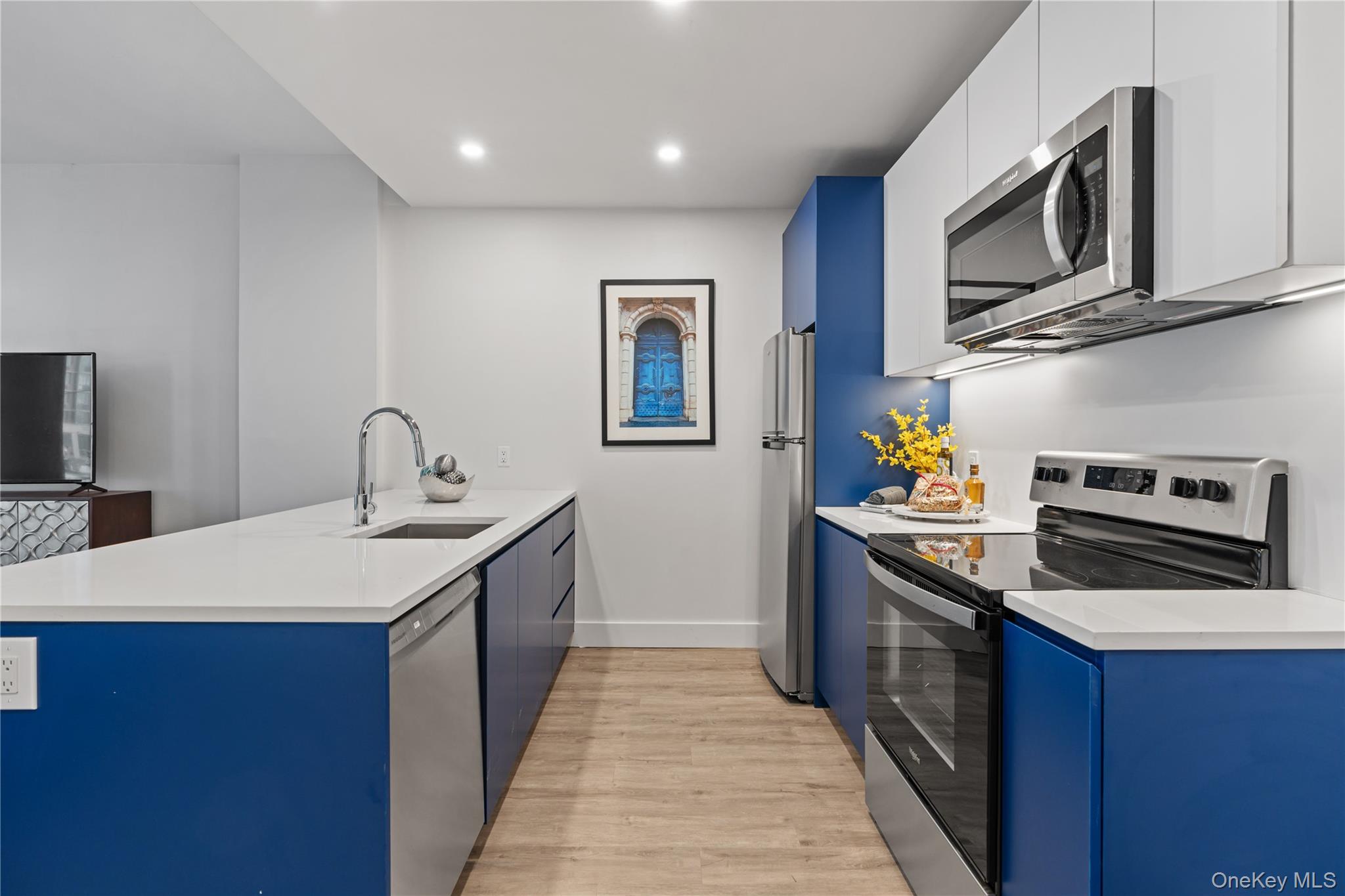 40 Westchester Place Unit: 302