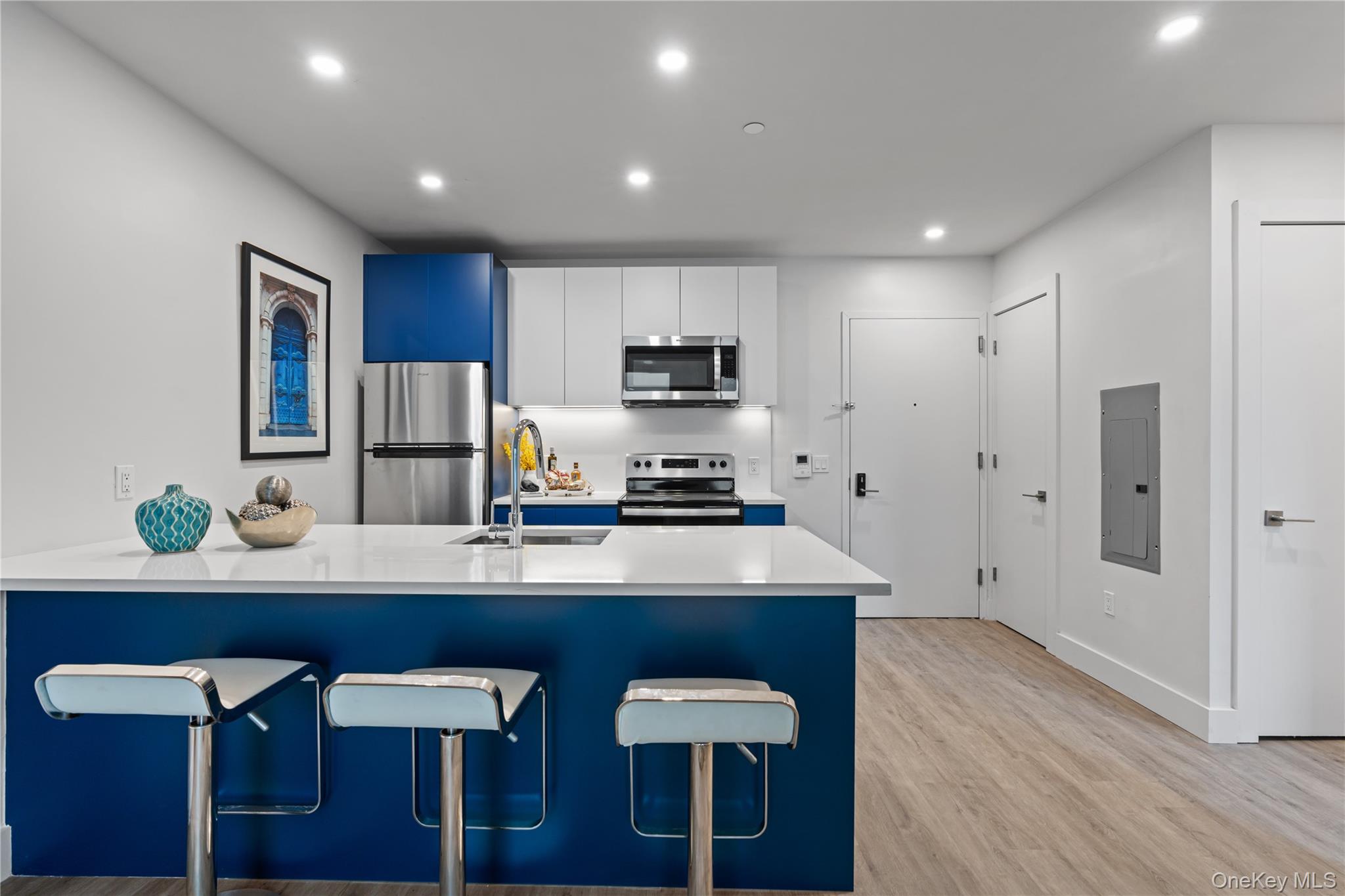 40 Westchester Place Unit: 602