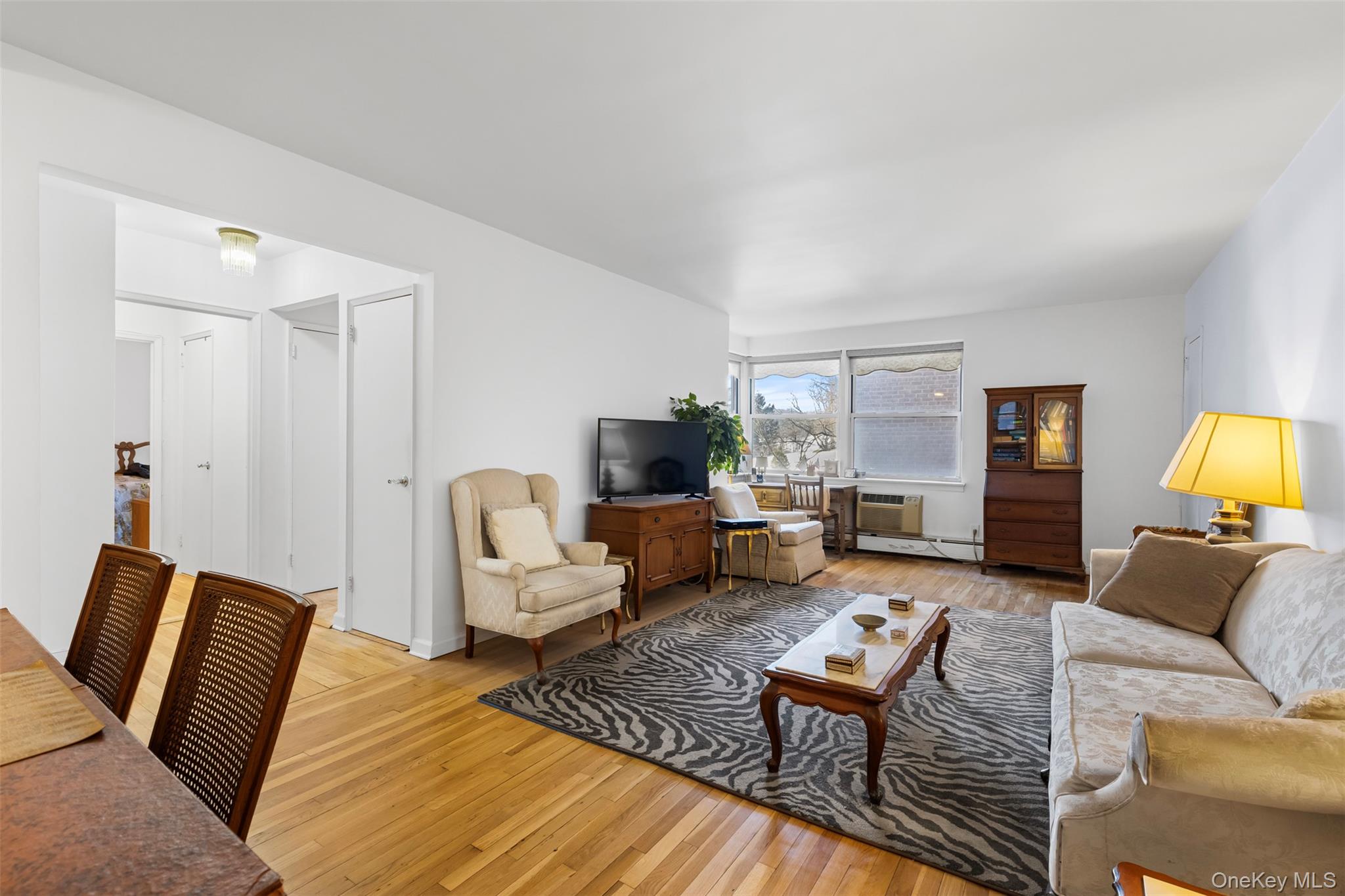 120 East Hartsdale Avenue Unit: 3Q