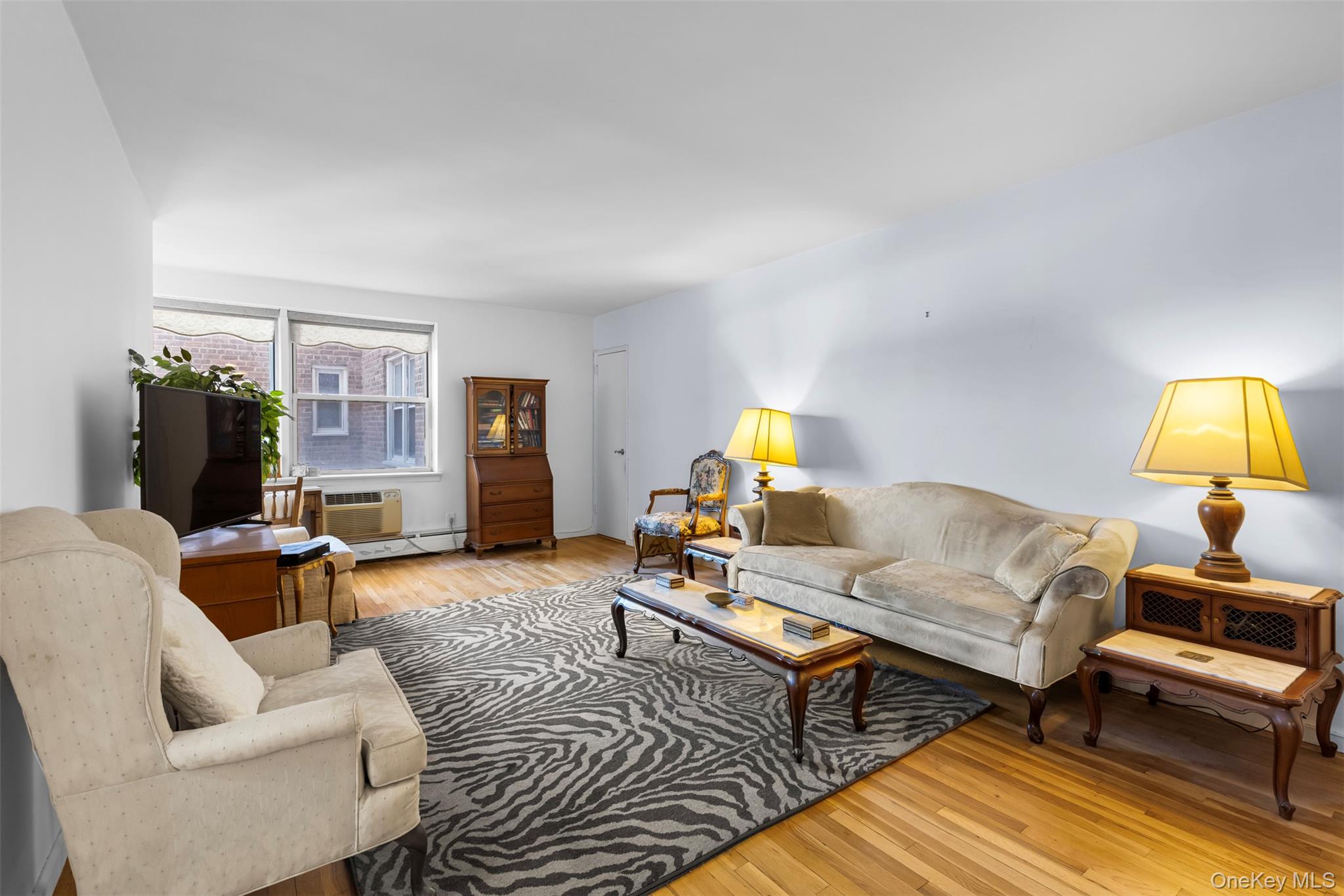 120 East Hartsdale Avenue Unit: 3Q