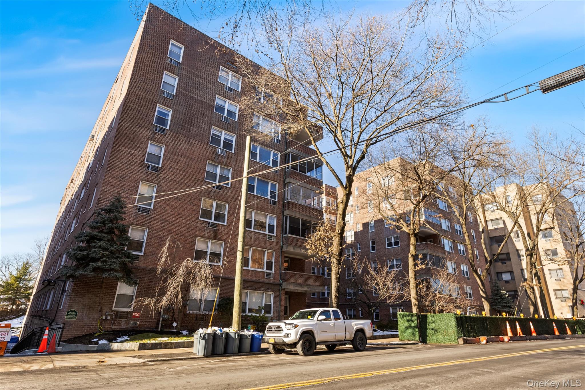 120 East Hartsdale Avenue Unit: 3Q