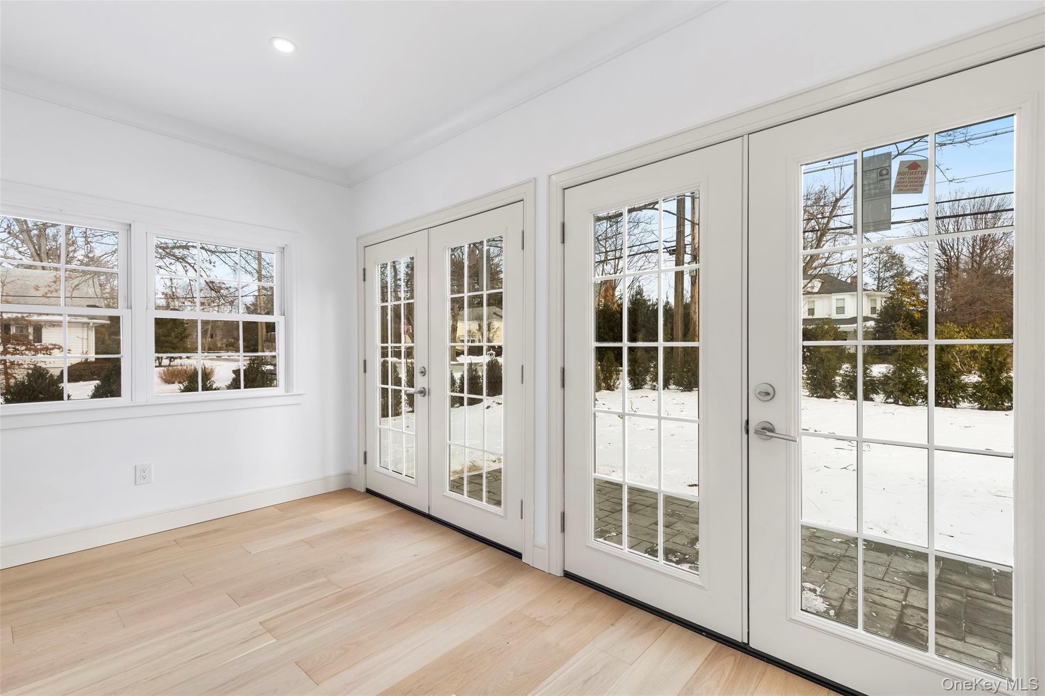 118 Soundview Avenue