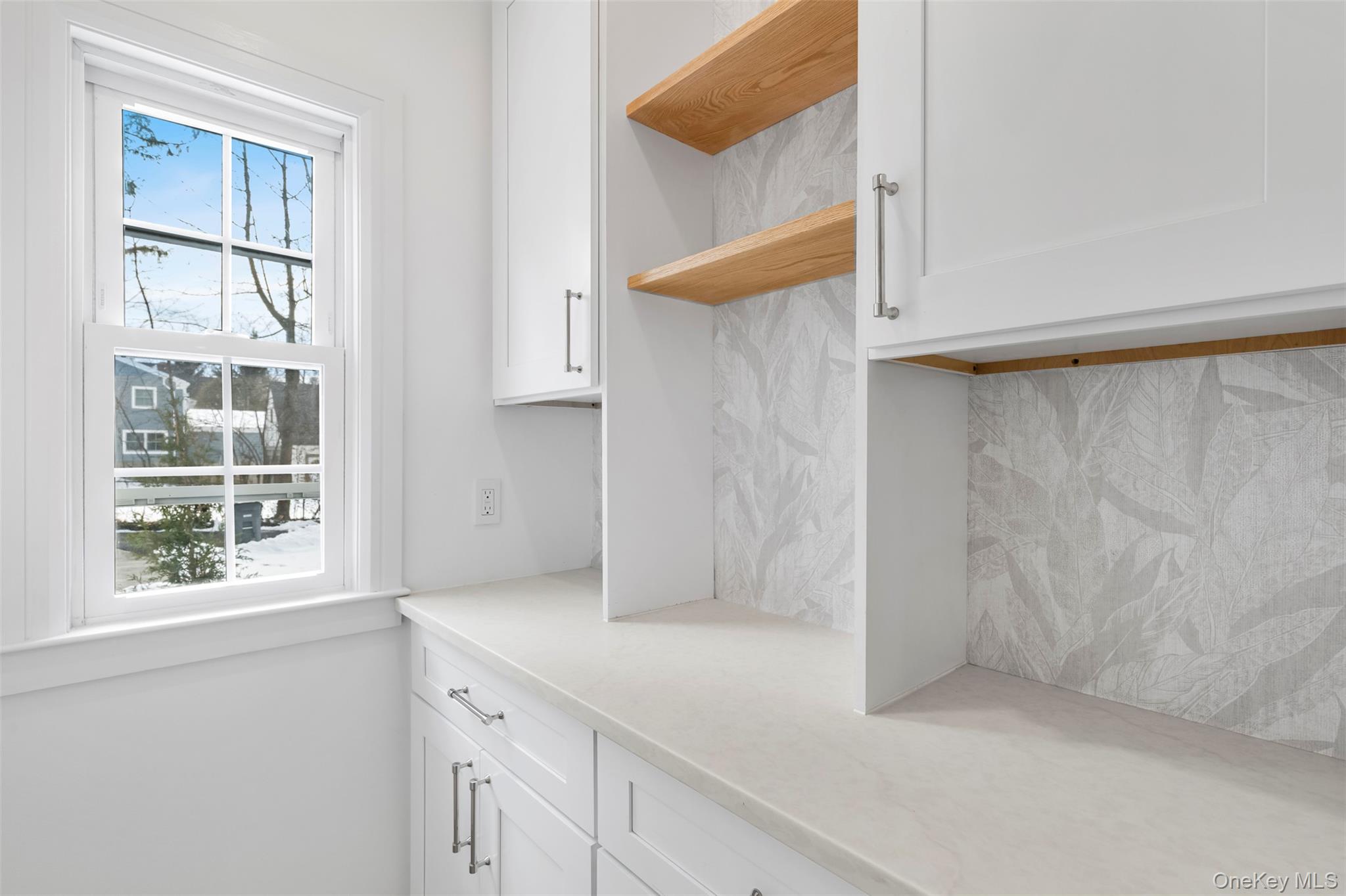 118 Soundview Avenue