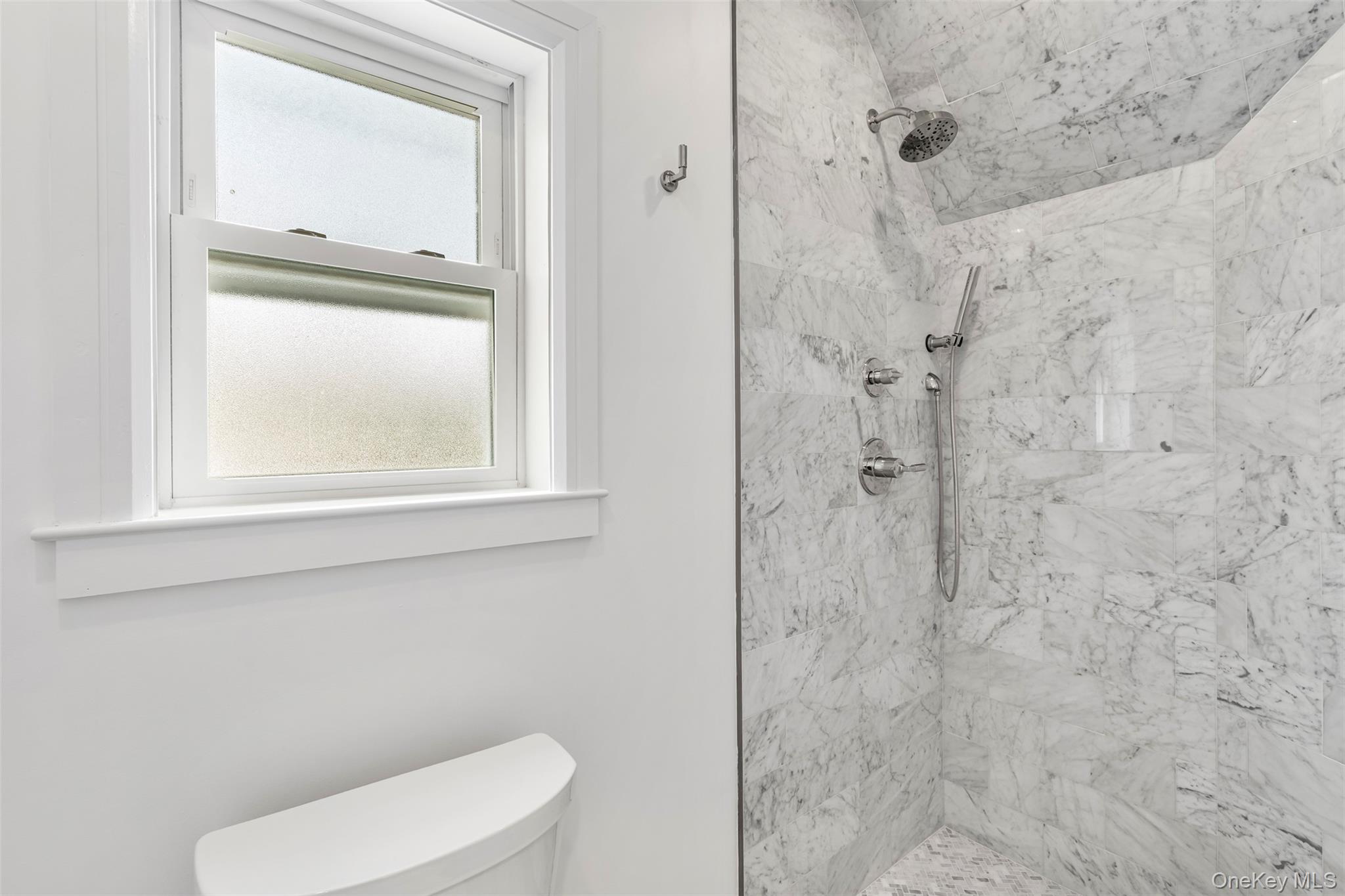 118 Soundview Avenue