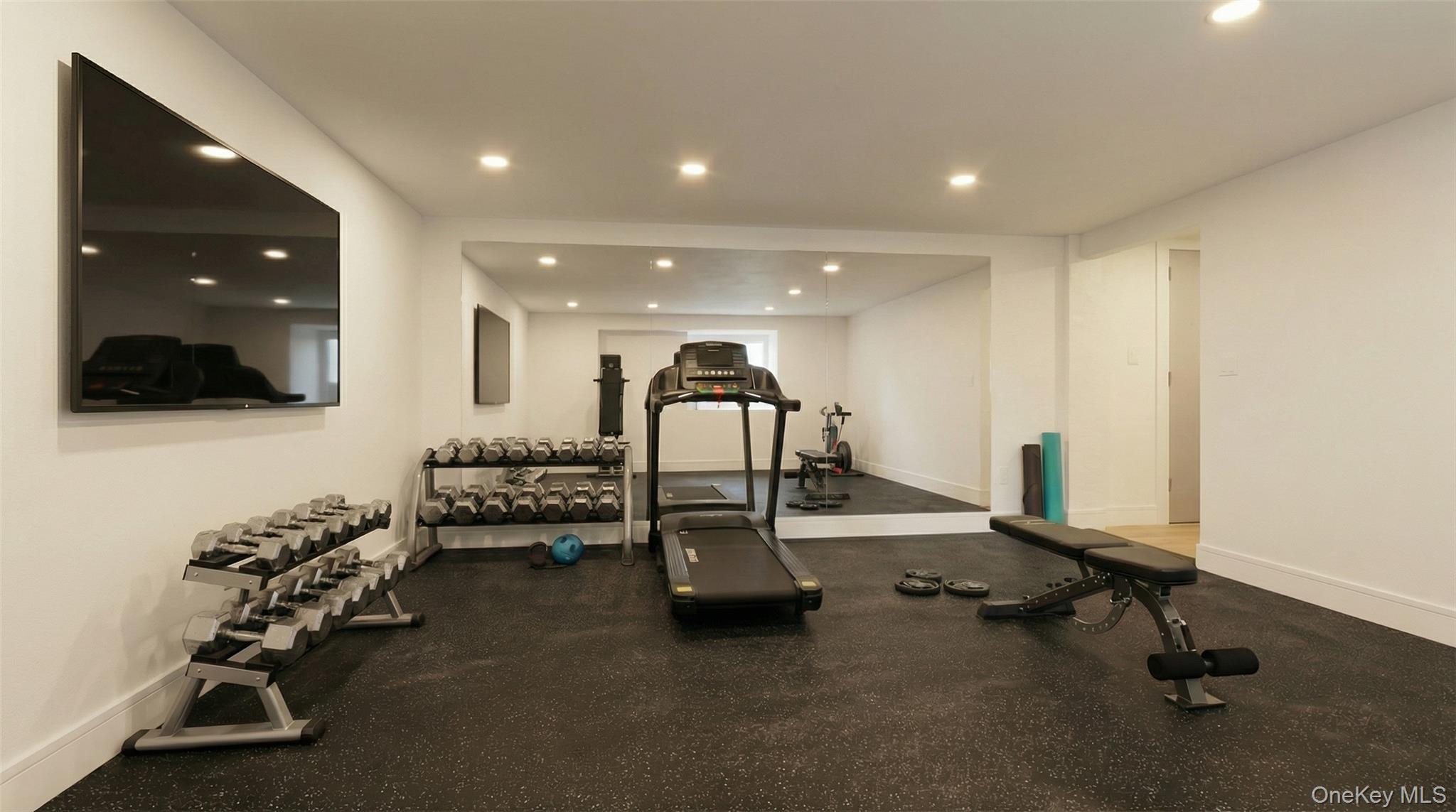 118 Soundview Avenue