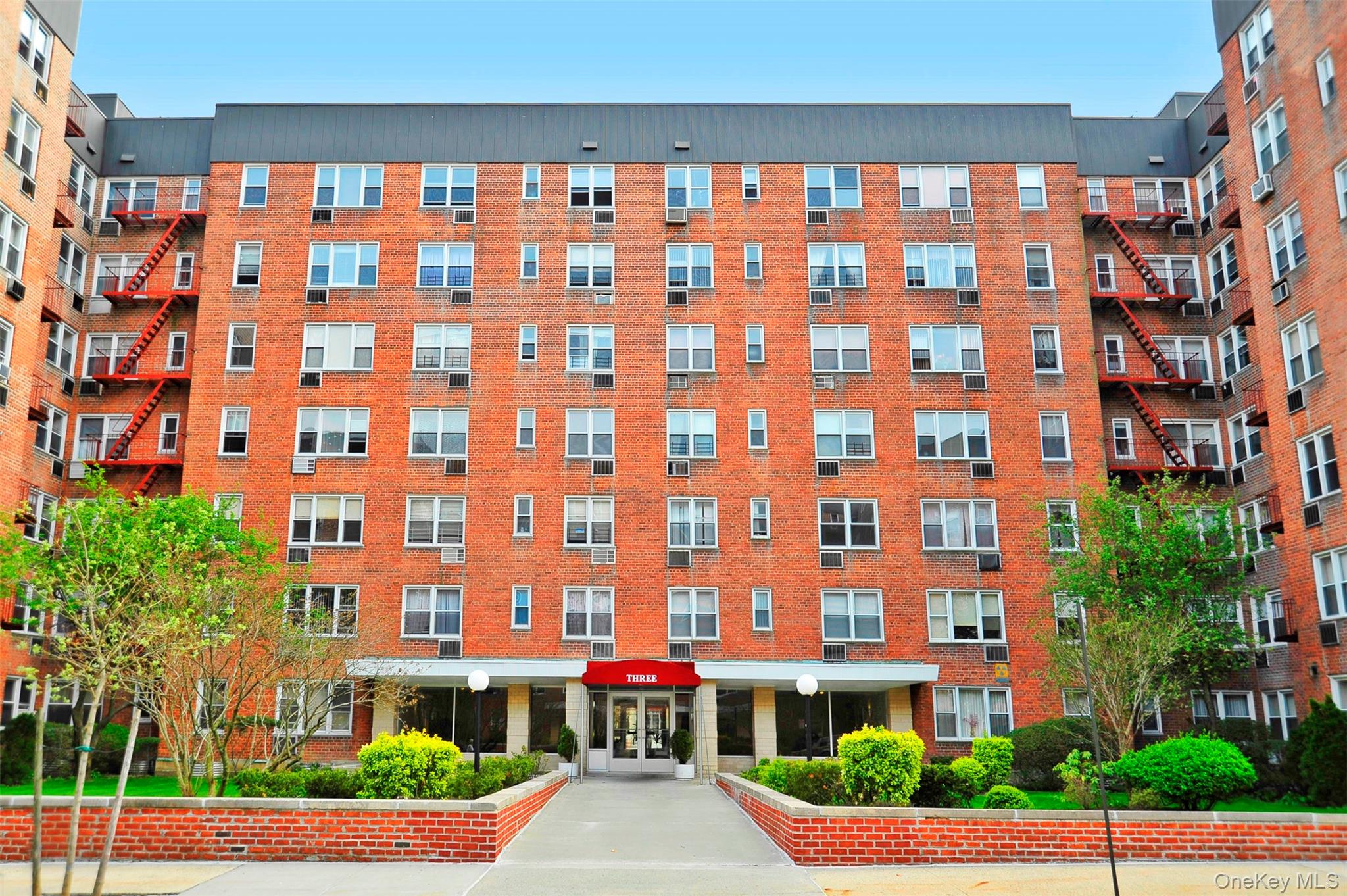 3 Sadore Lane Unit: 1E