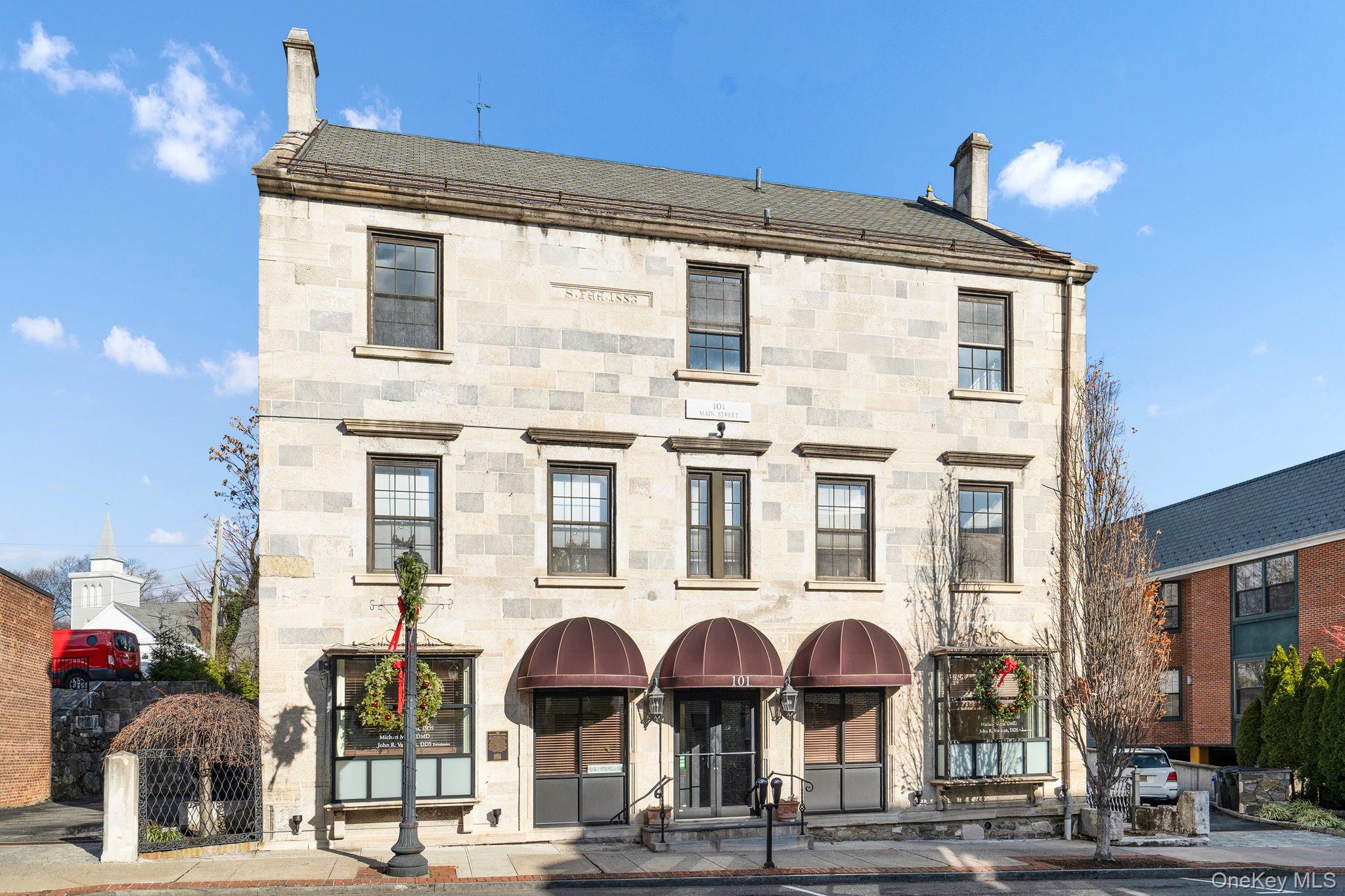 101 Main Street Unit: 3