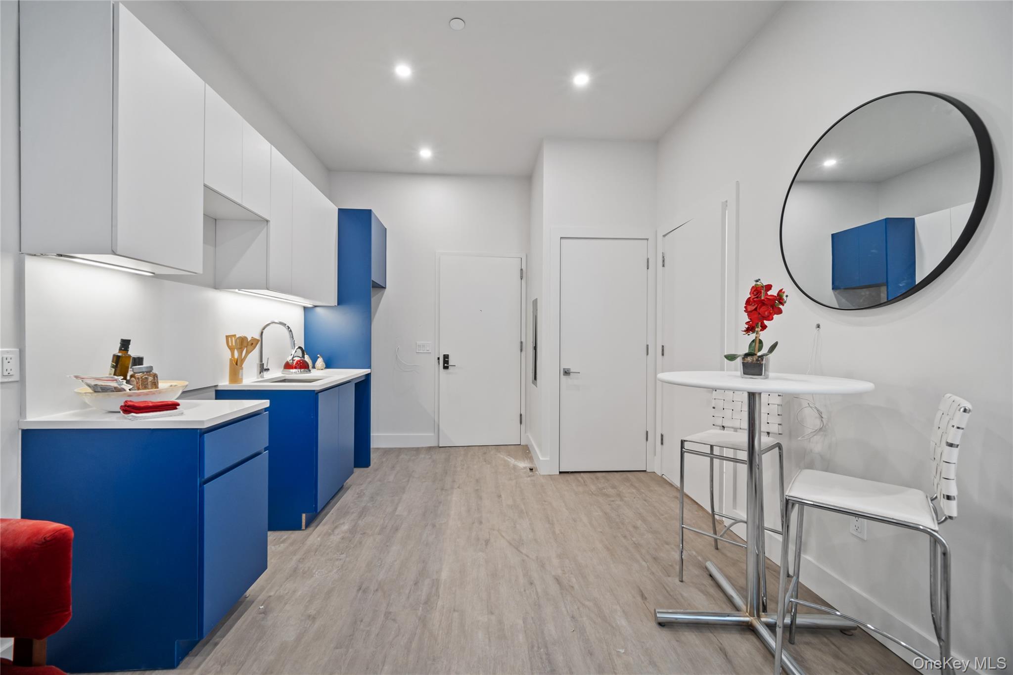 40 Westchester Place Unit: 105