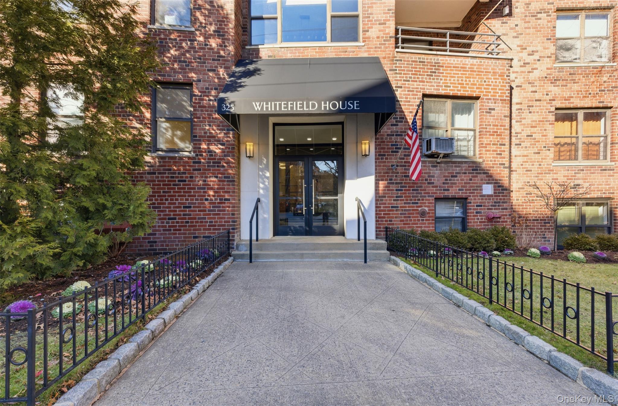 325 Main Street Unit: 6H