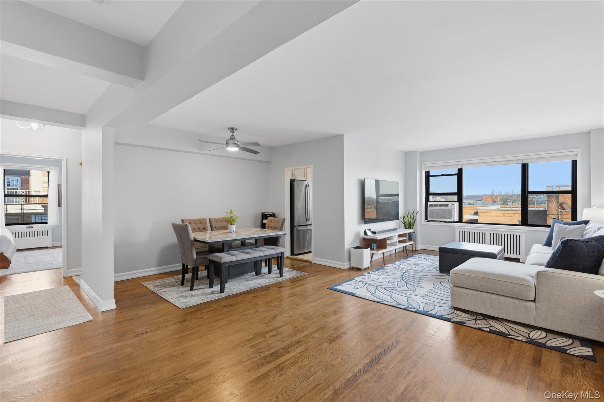 325 Main Street Unit: 6H