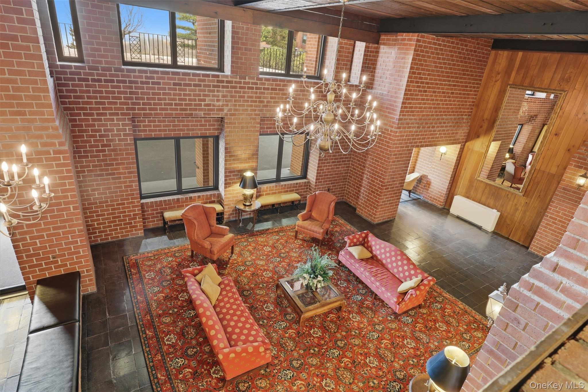 16 Rockledge Unit: 2C-1