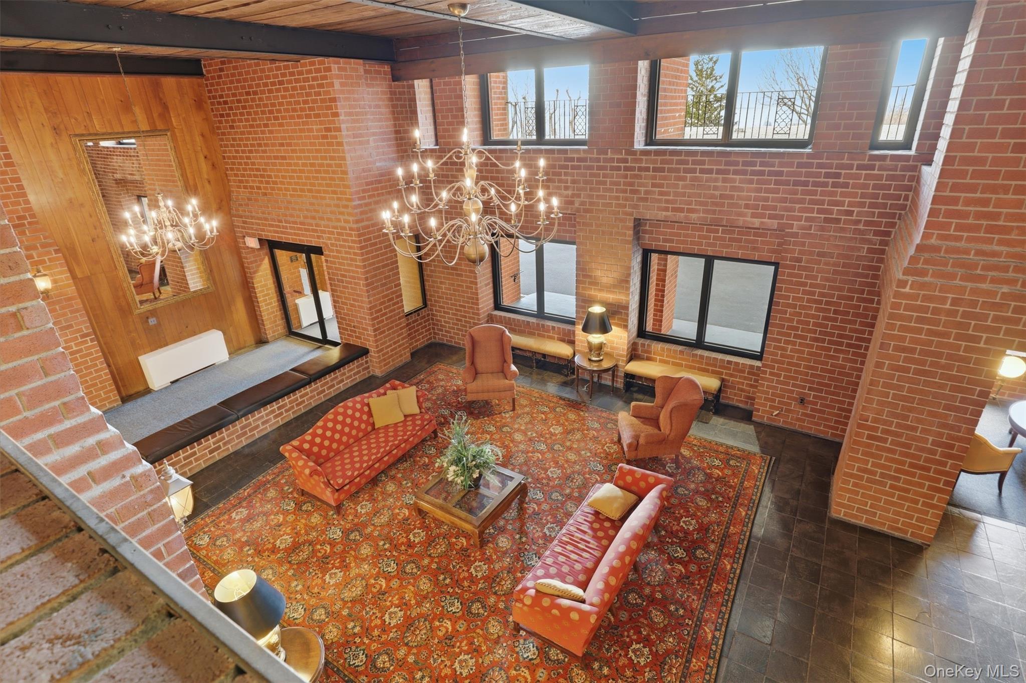 16 Rockledge Unit: 2C-1