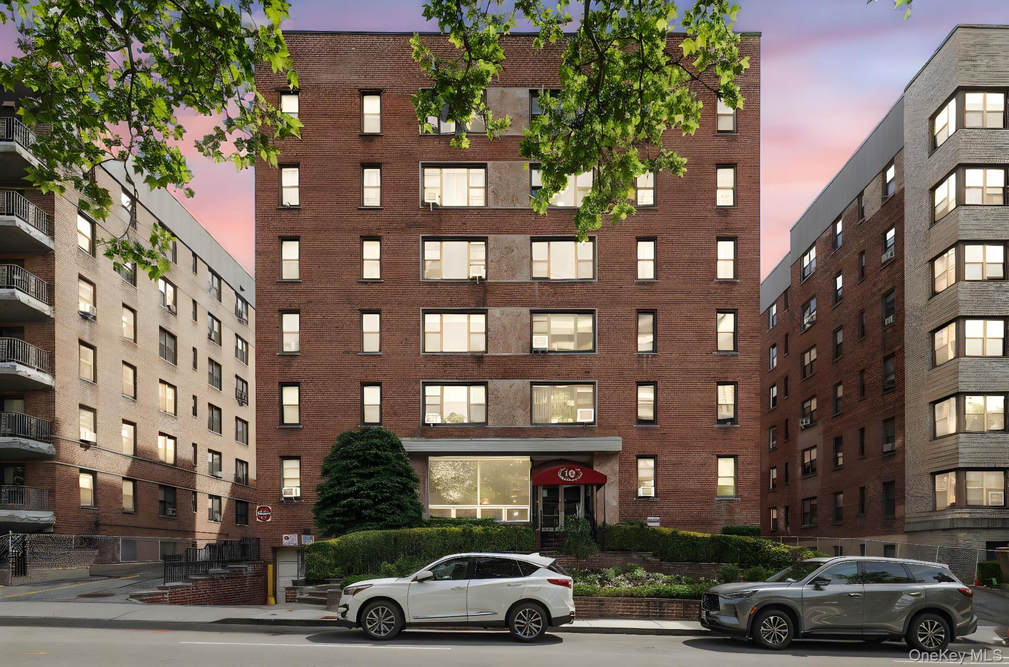 10 North Broadway Unit: 3H