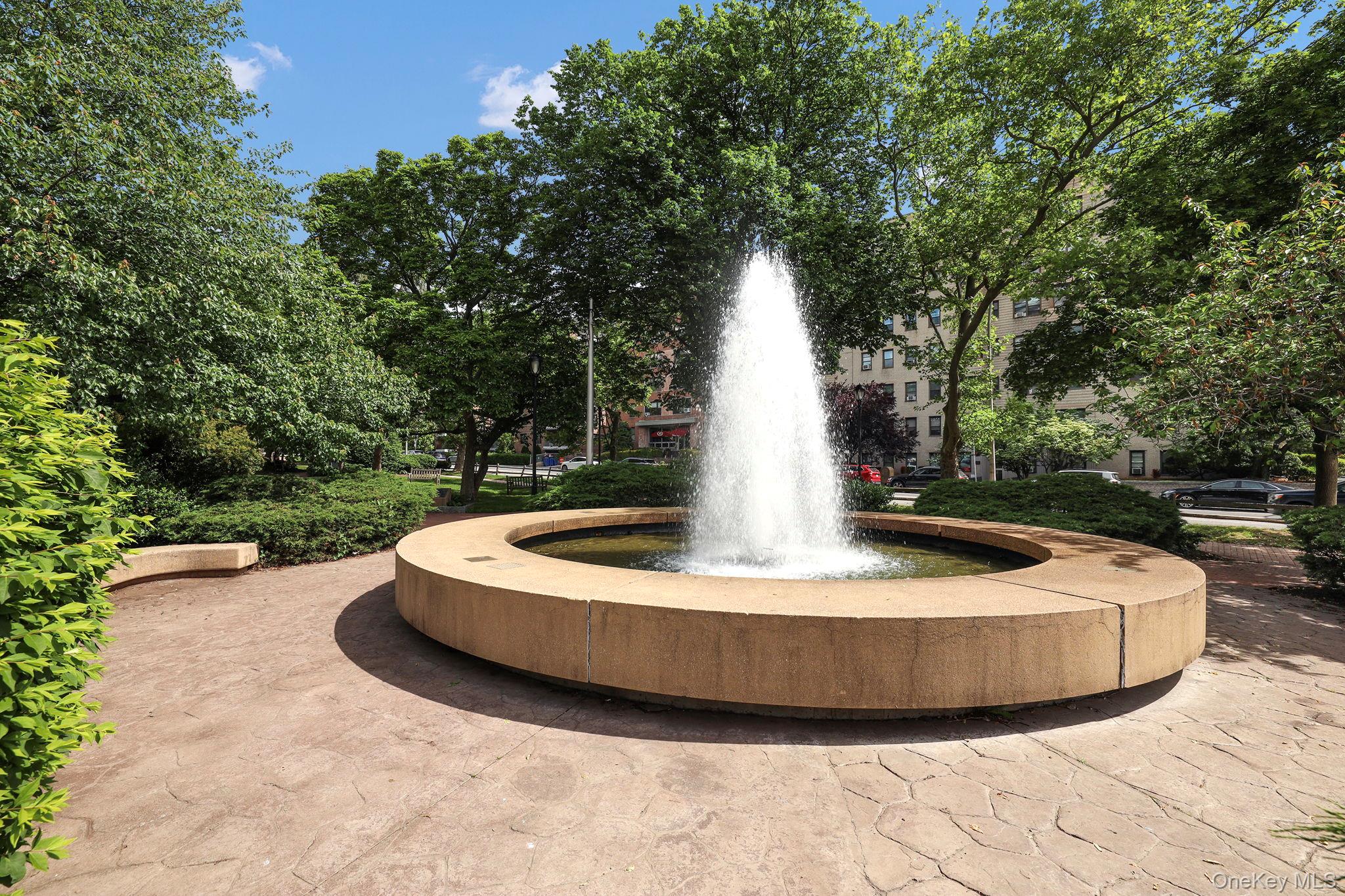 10 North Broadway Unit: 3H