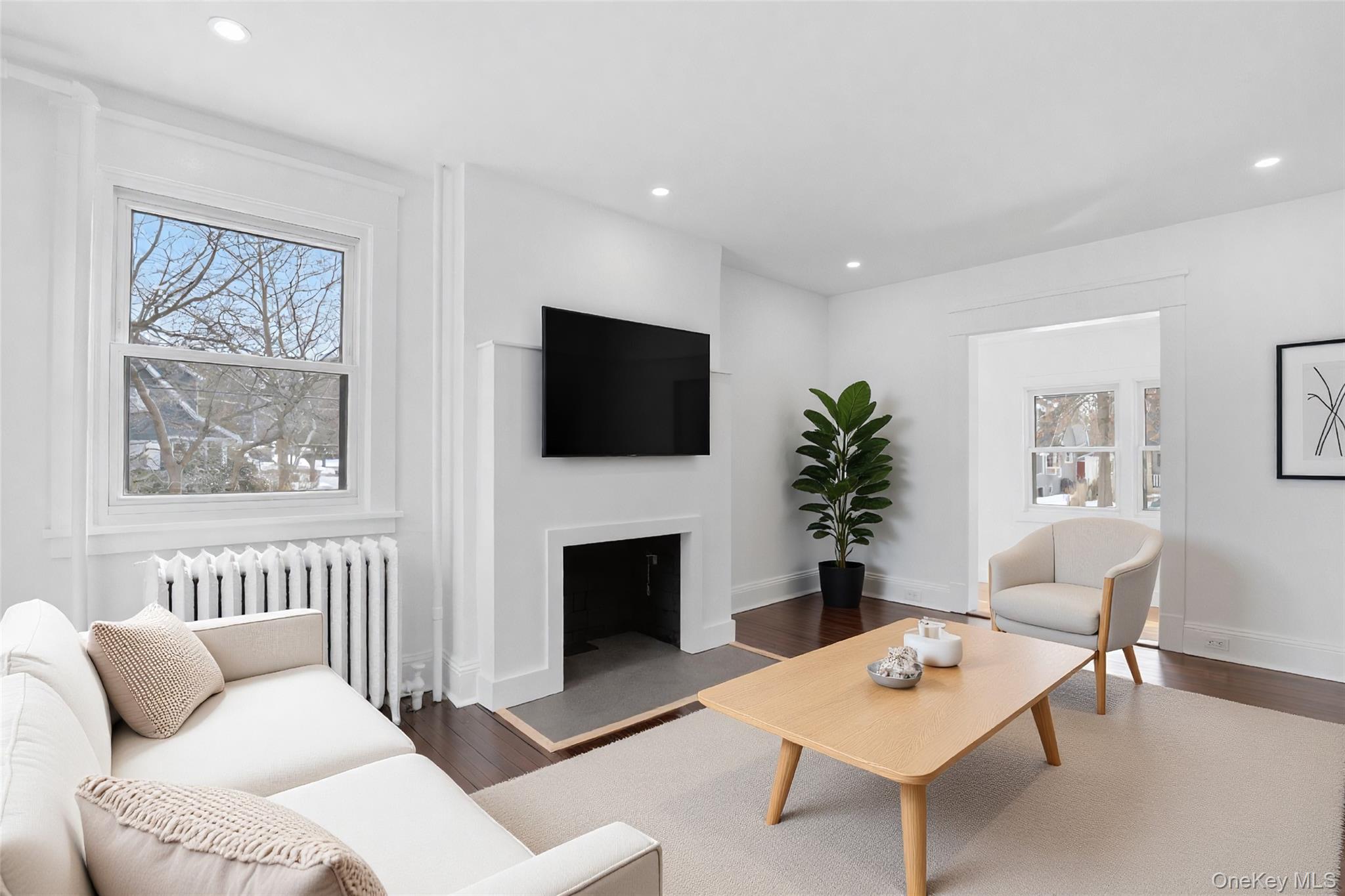 25 Midland Avenue