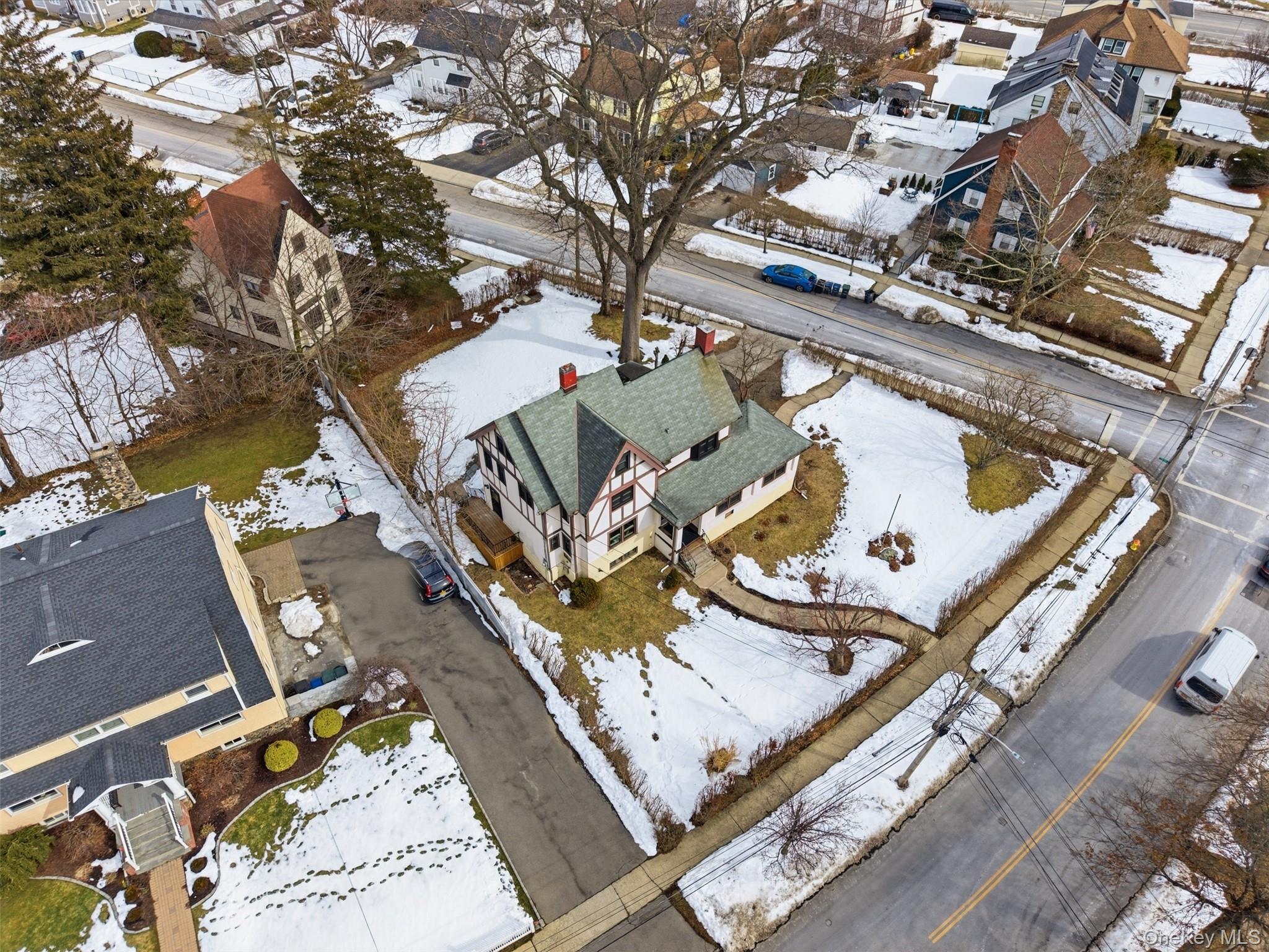 25 Midland Avenue