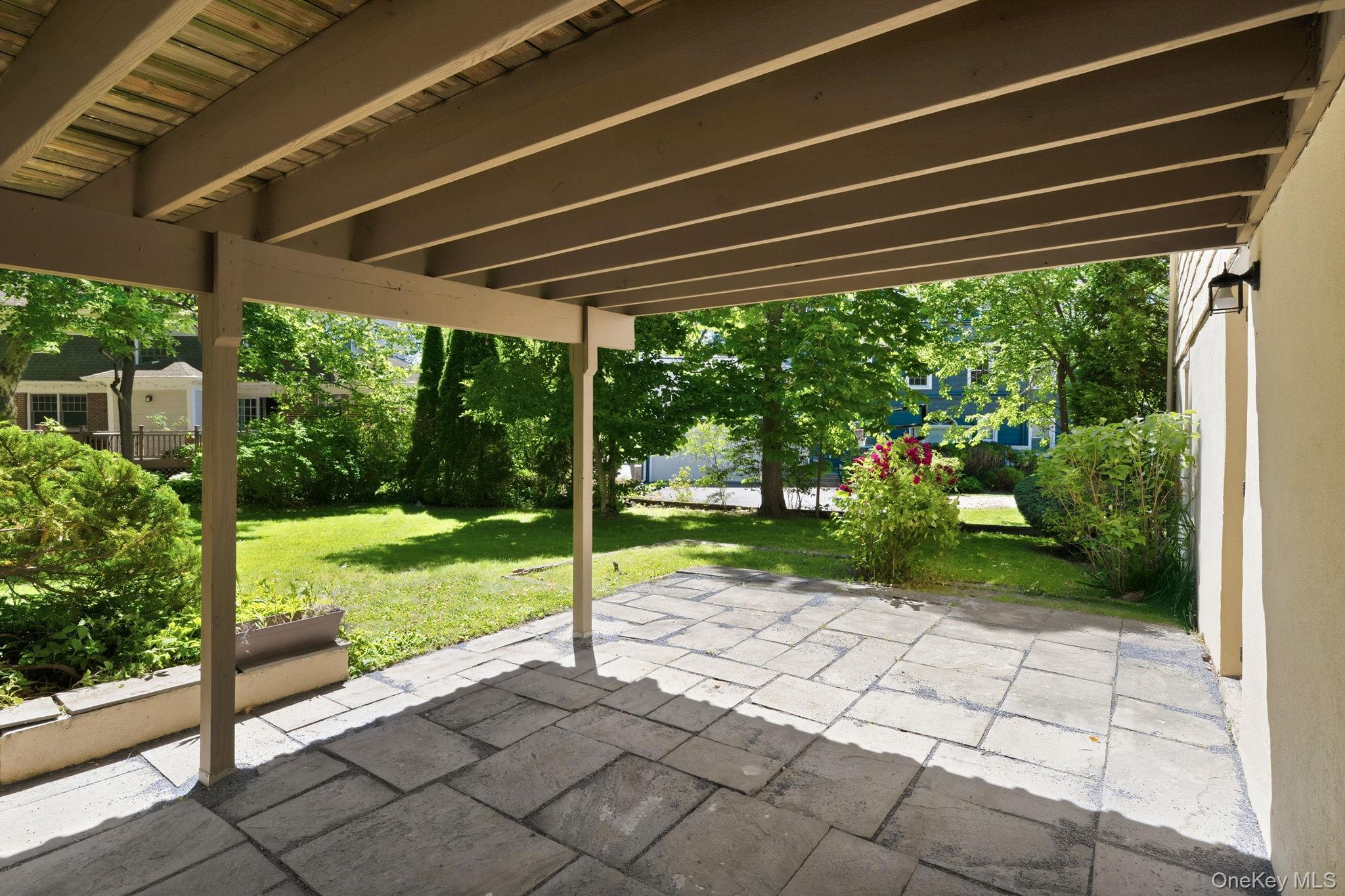 3 Dupont Avenue
