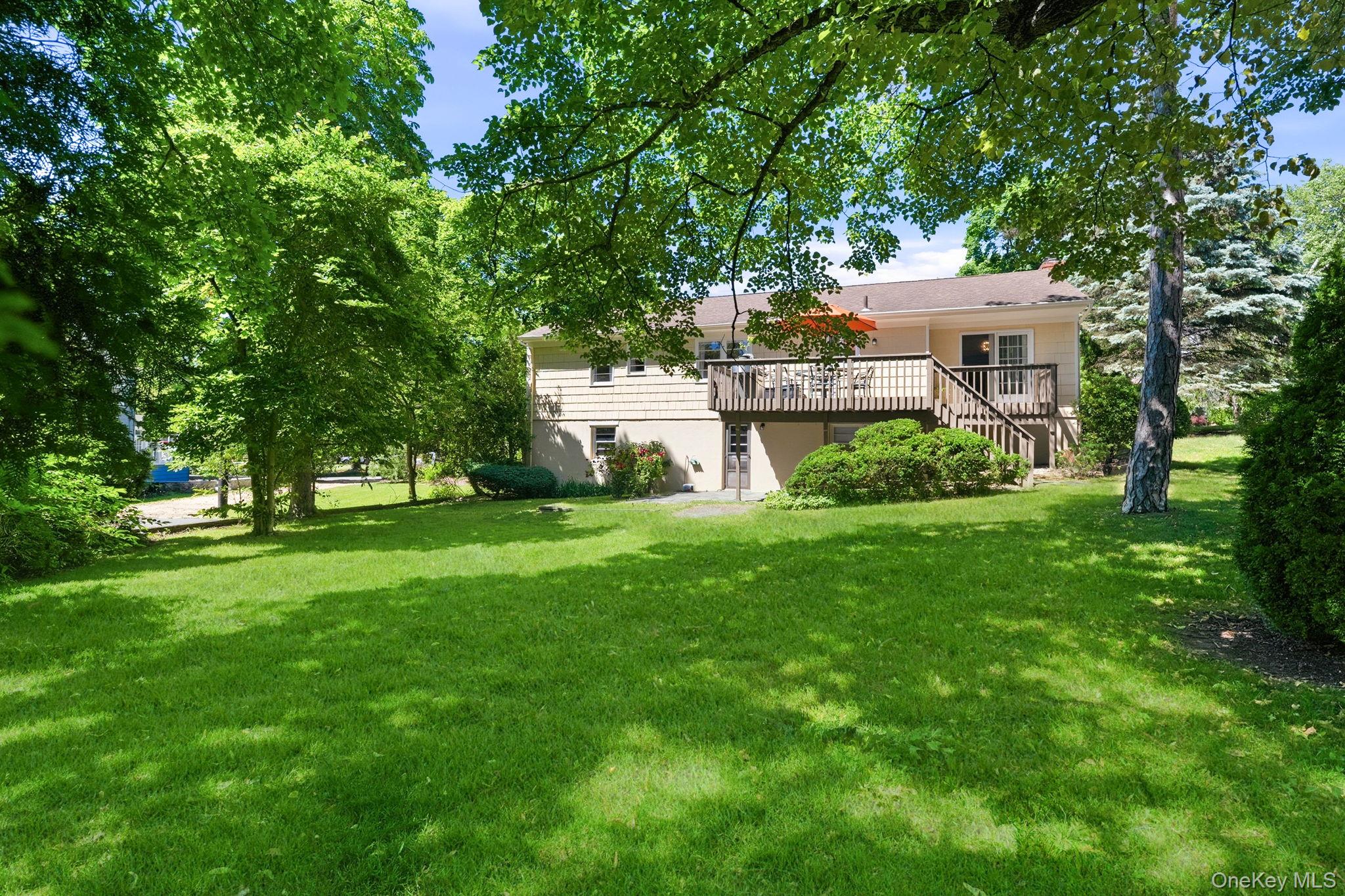 3 Dupont Avenue