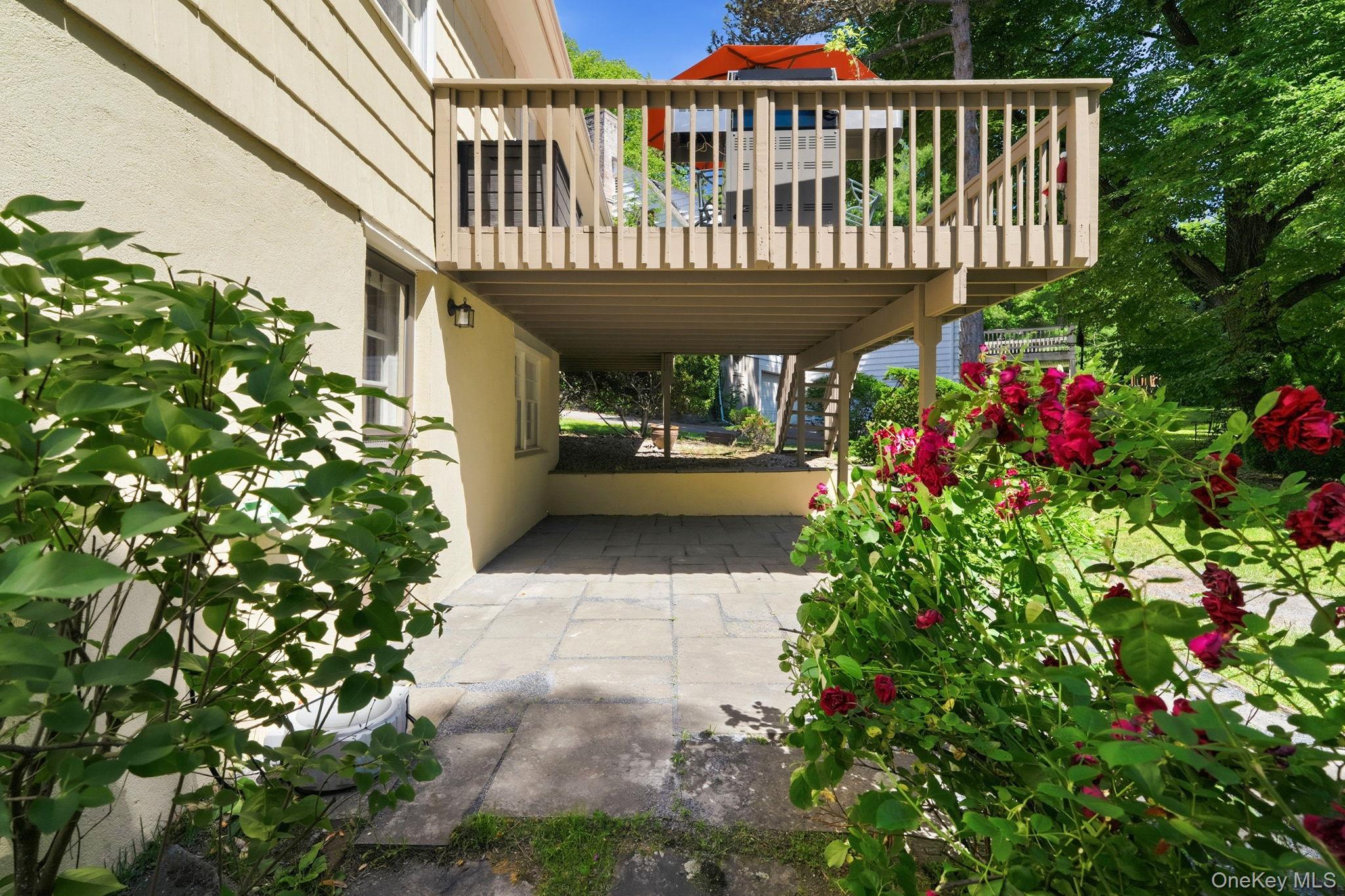 3 Dupont Avenue