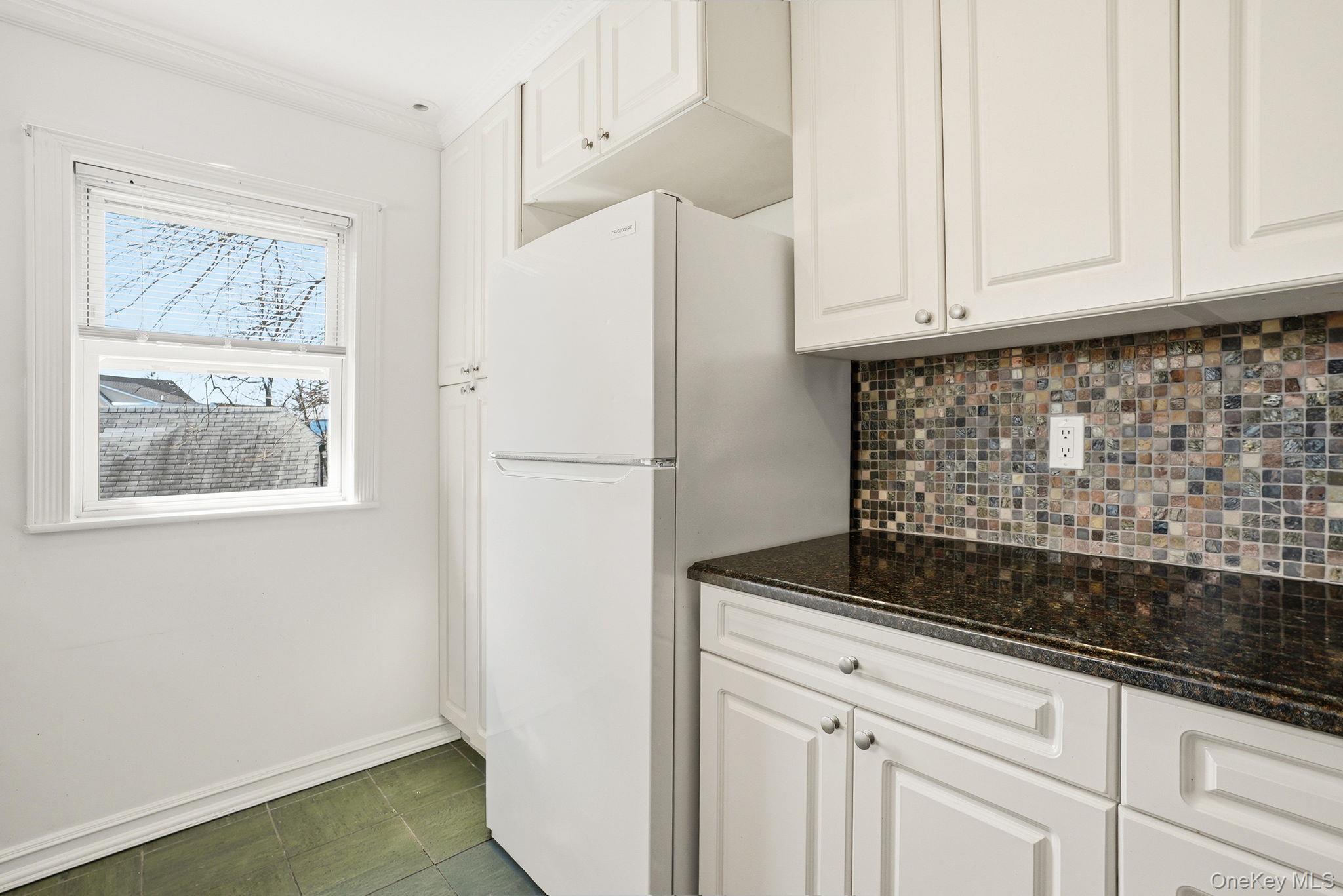 109 Hillside Place Unit: 2