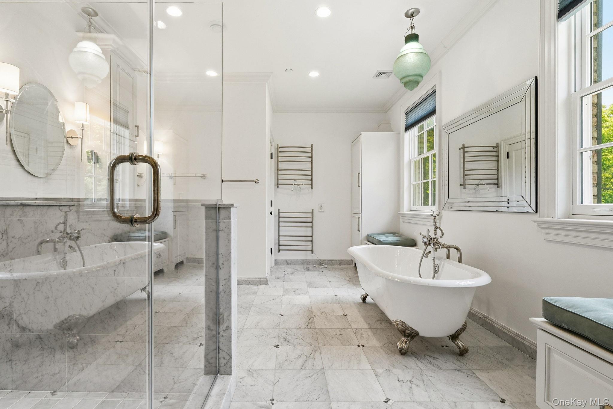2 Heathcote Drive