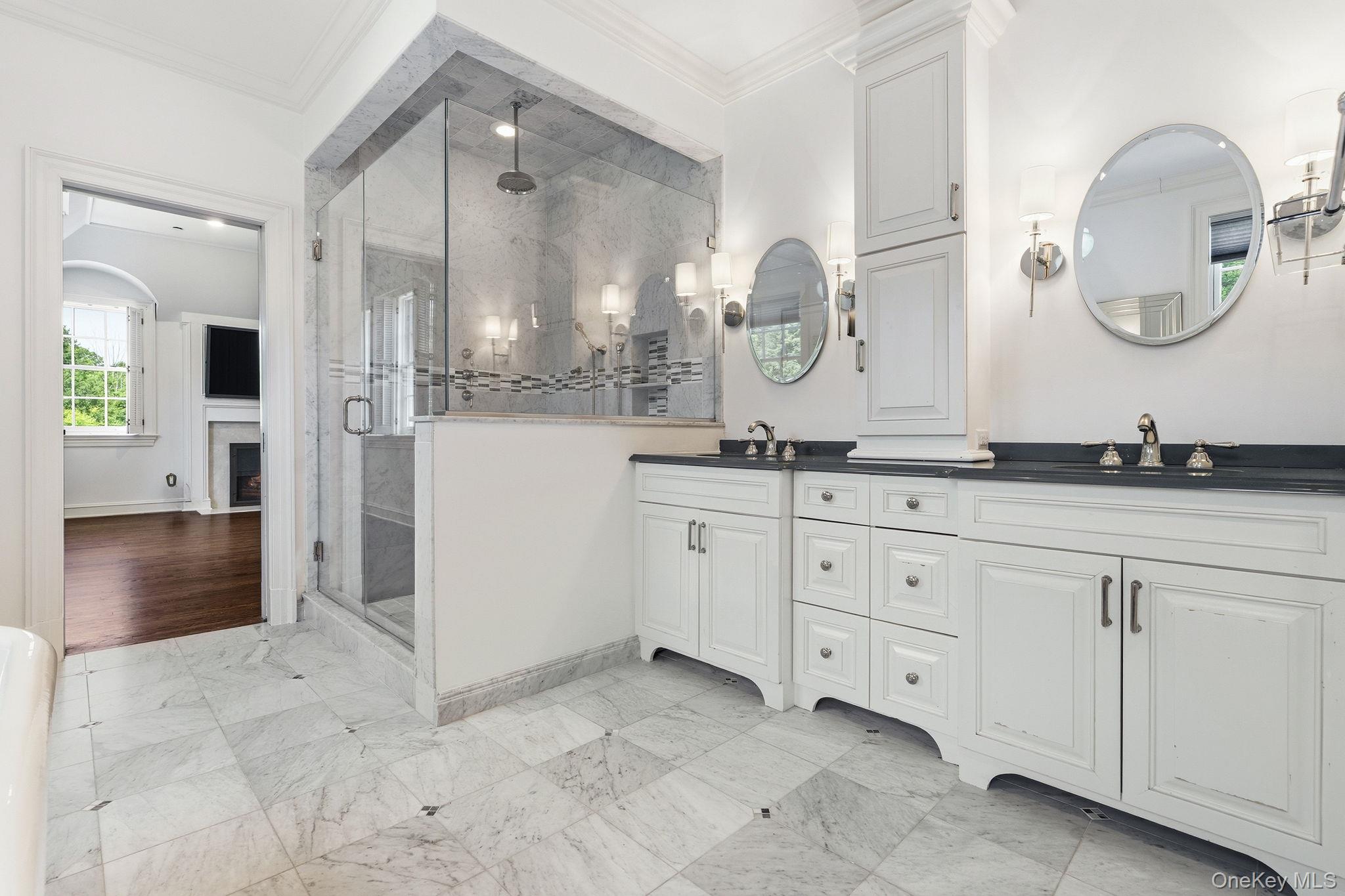 2 Heathcote Drive