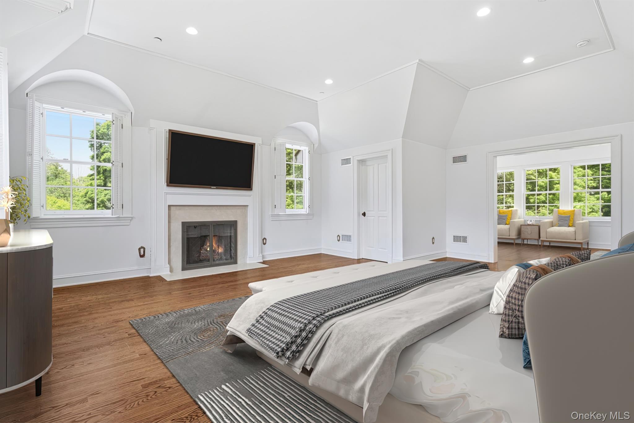 2 Heathcote Drive