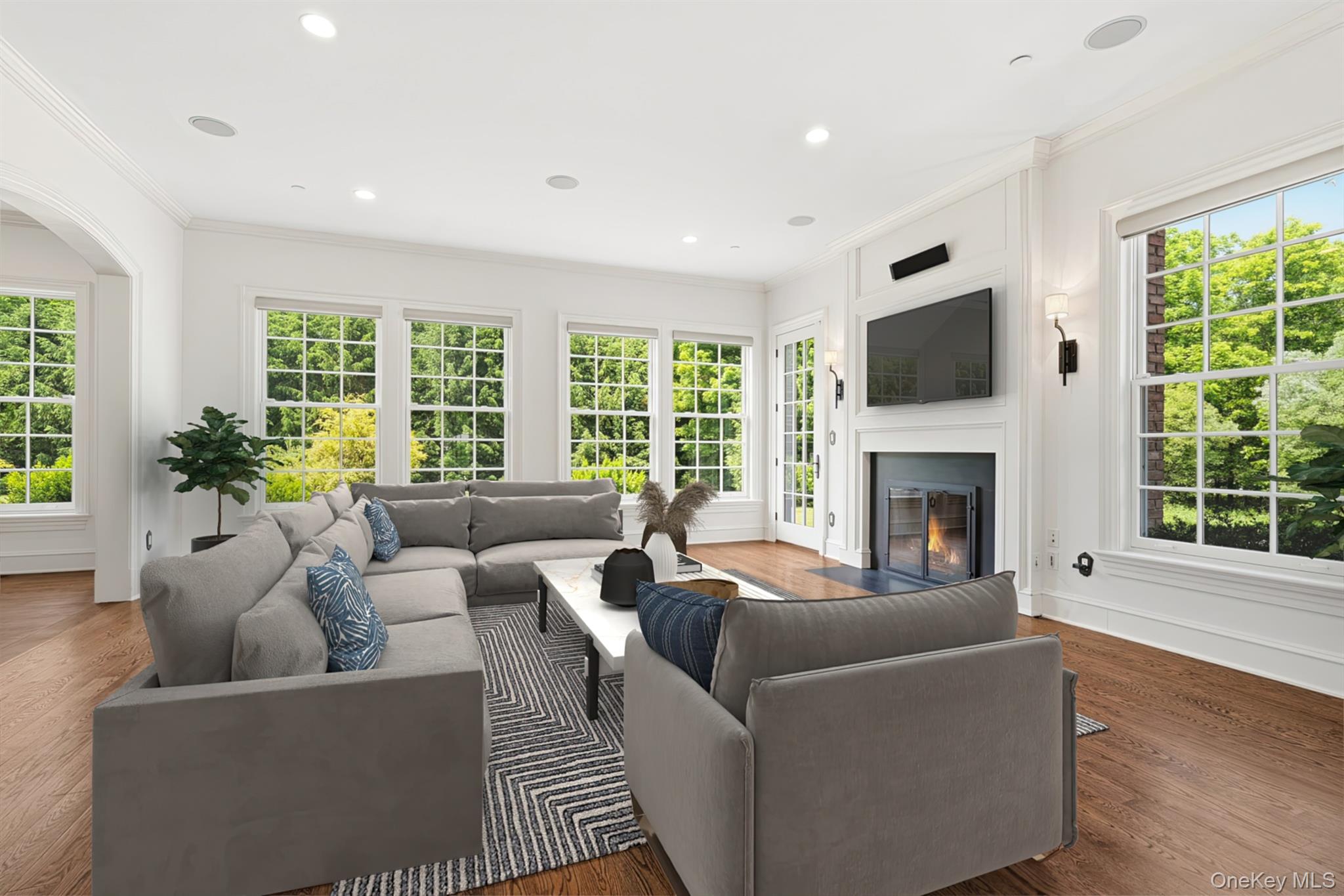 2 Heathcote Drive